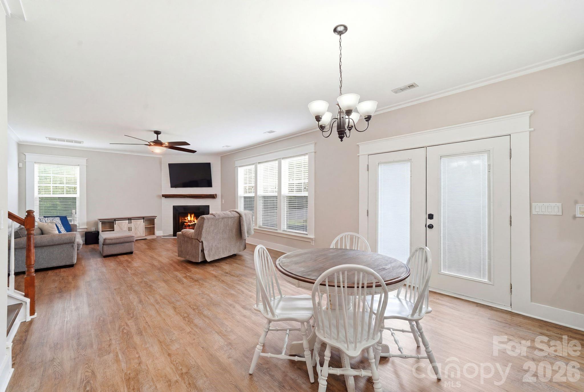 3585 Leighton Drive Property Photo 11