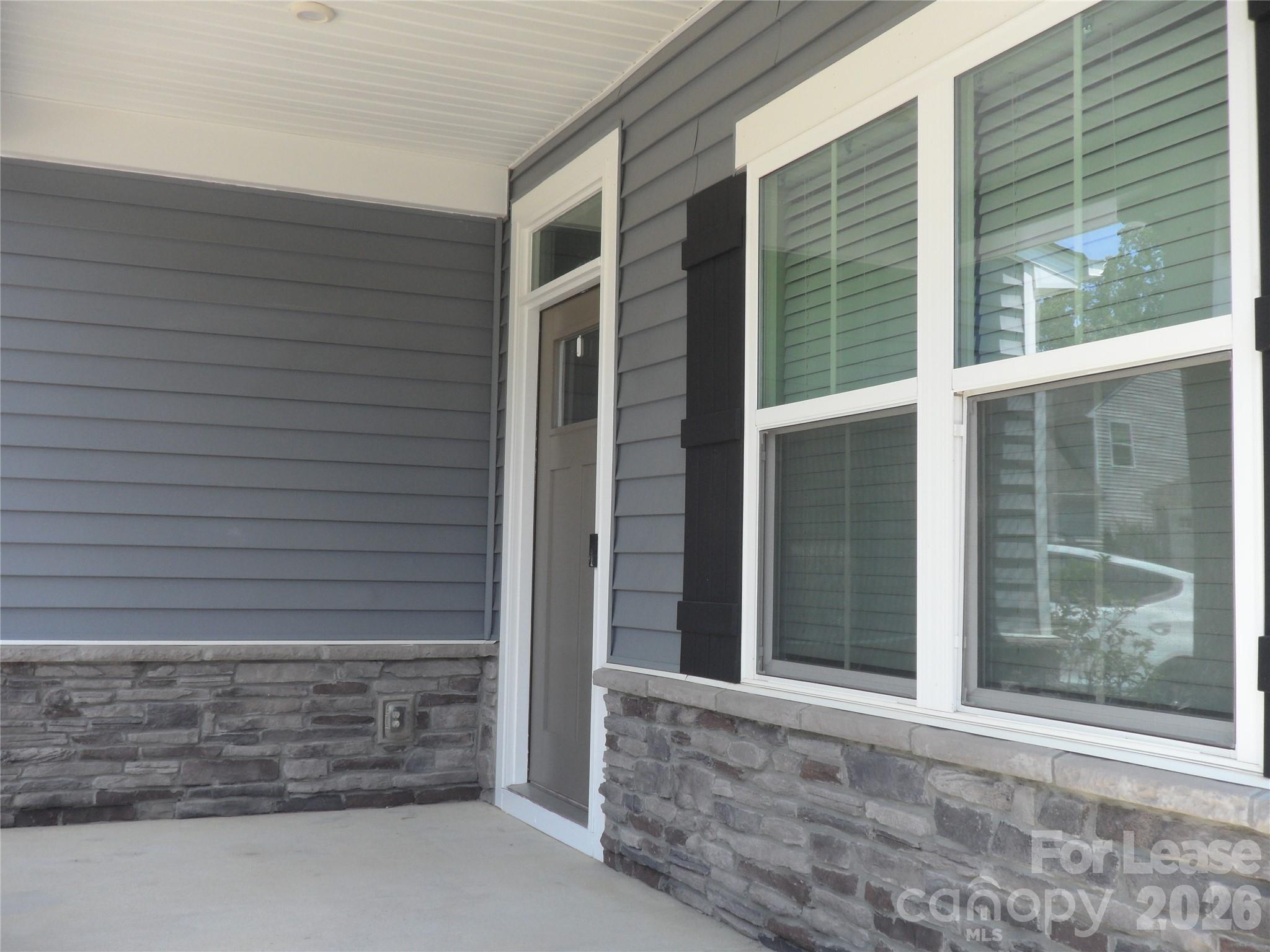 1239 Harkey Creek Drive Property Photo 3