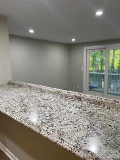 1641 Arlyn Circle F Property Photo 7