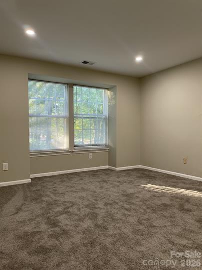 1641 Arlyn Circle F Property Photo 12