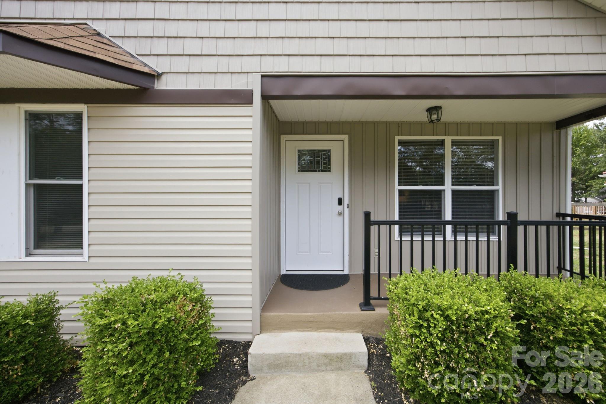 7564 Katherine Drive Property Photo 4