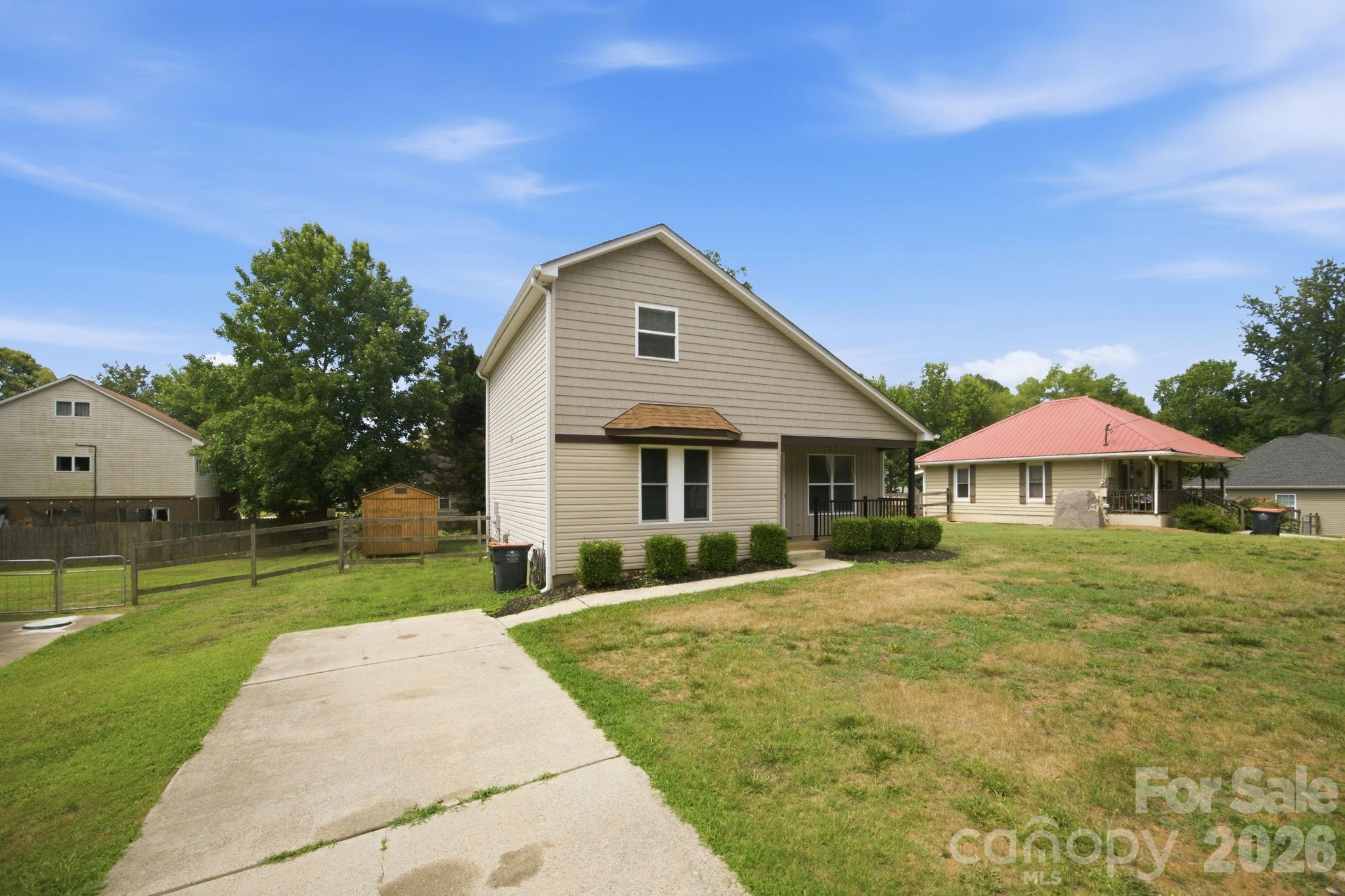 7564 Katherine Drive Property Photo 6