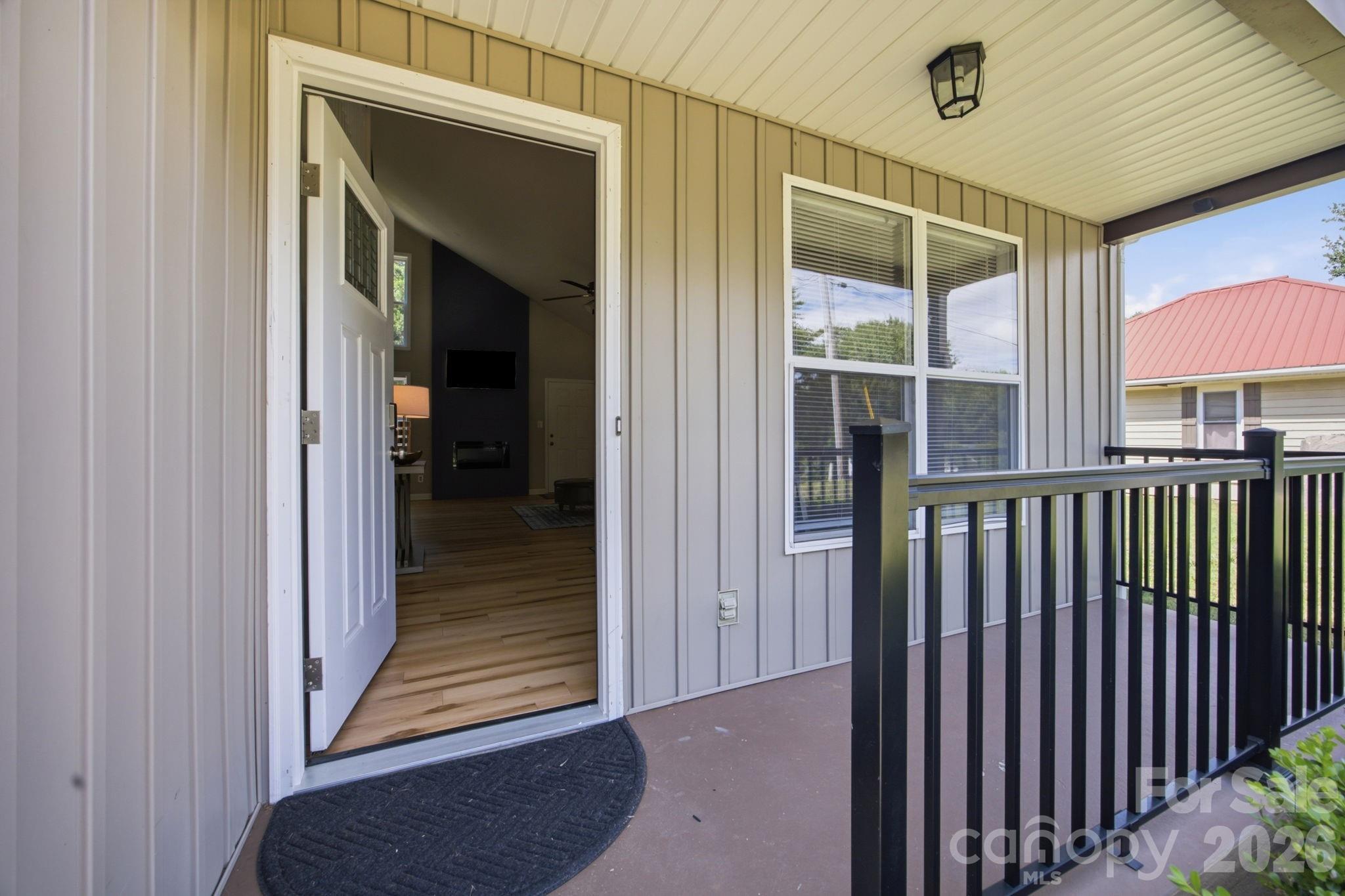 7564 Katherine Drive Property Photo 7