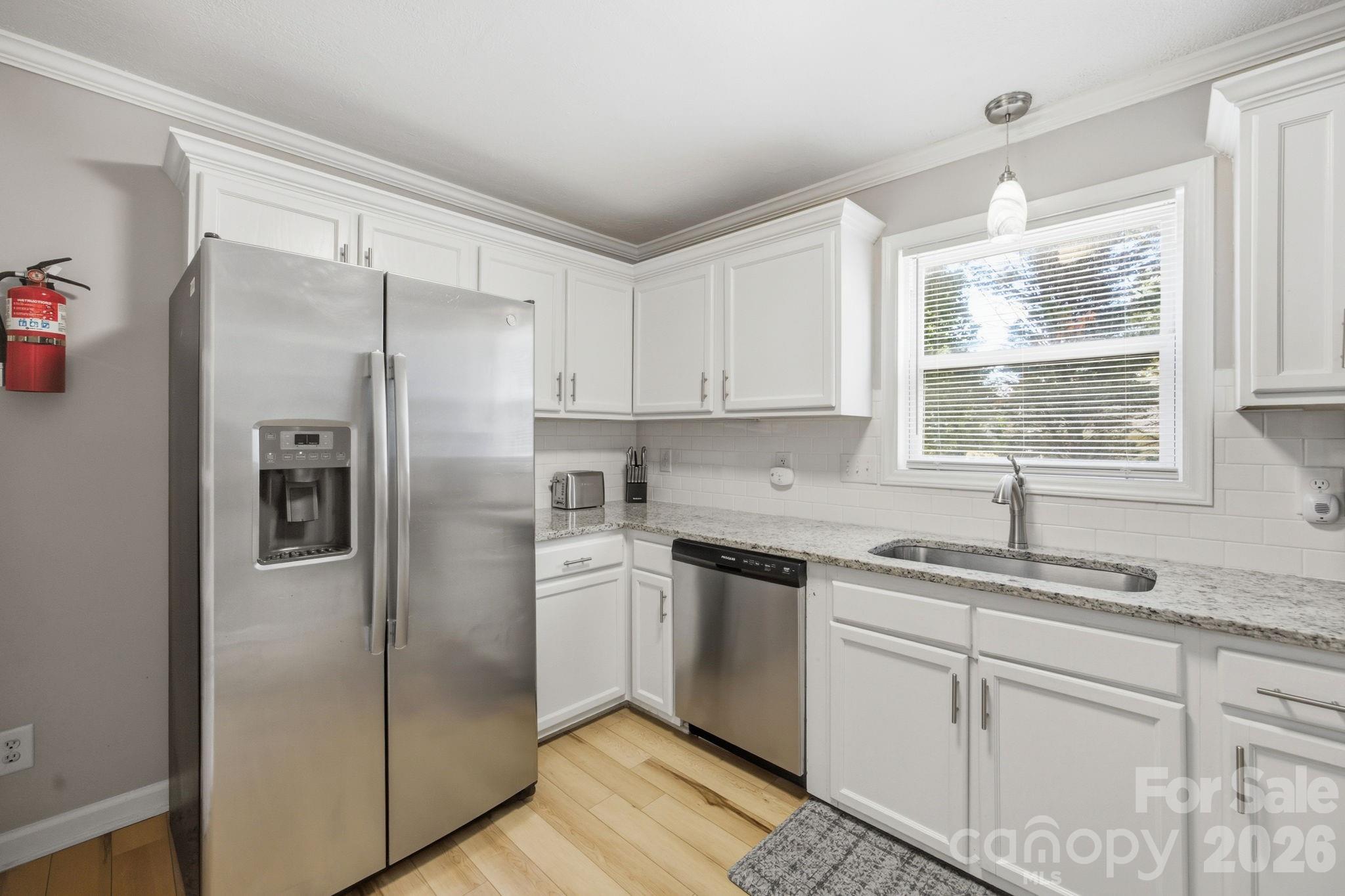 7564 Katherine Drive Property Photo 15