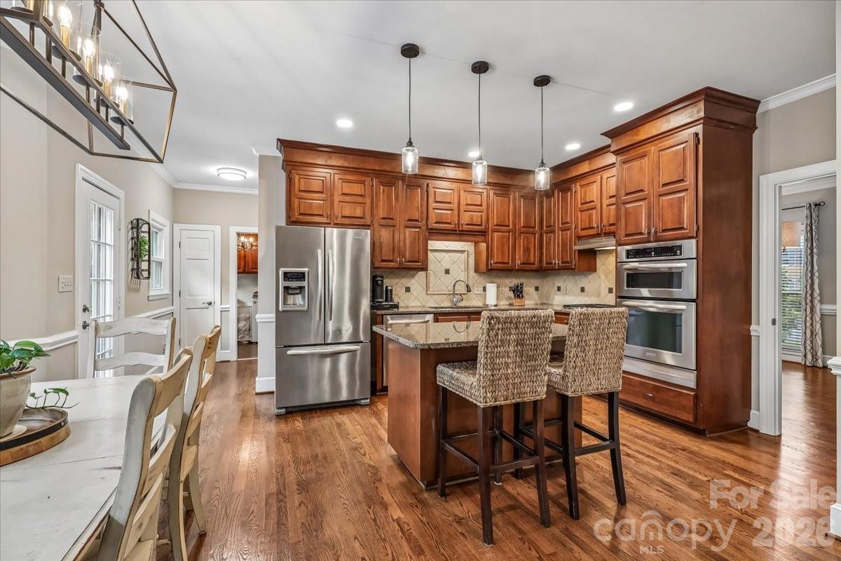 10516 Hollybrook Drive Property Photo 11
