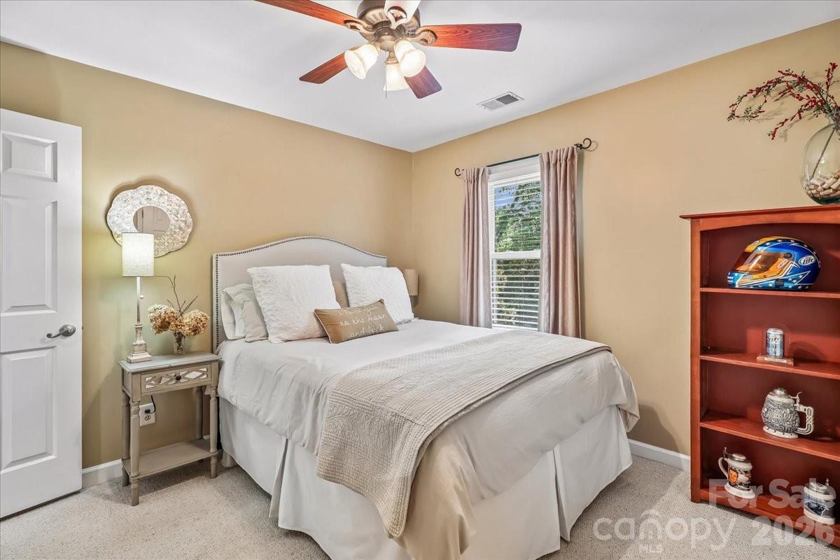 10516 Hollybrook Drive Property Photo 25