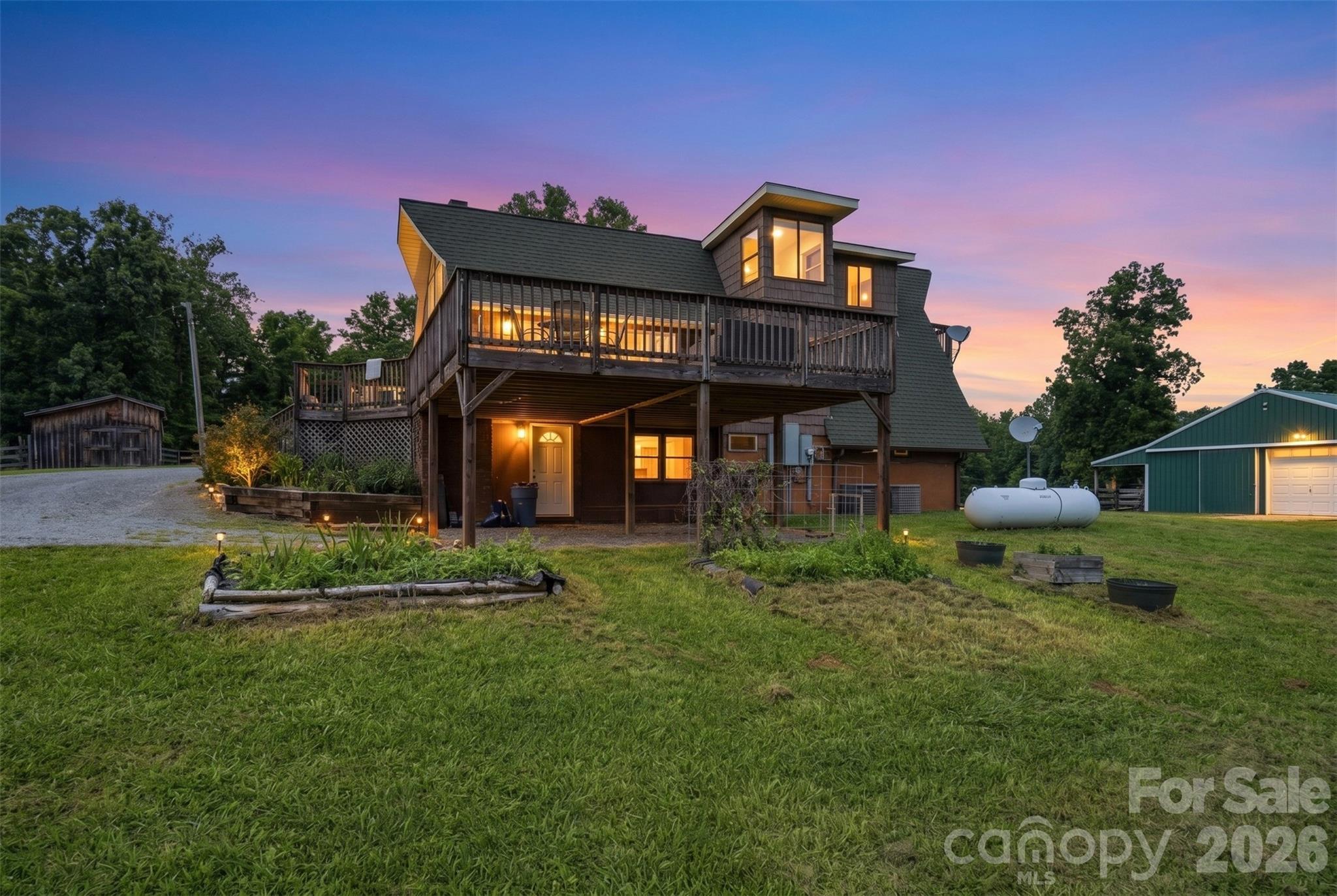 5835 Kreps Road Property Photo 3