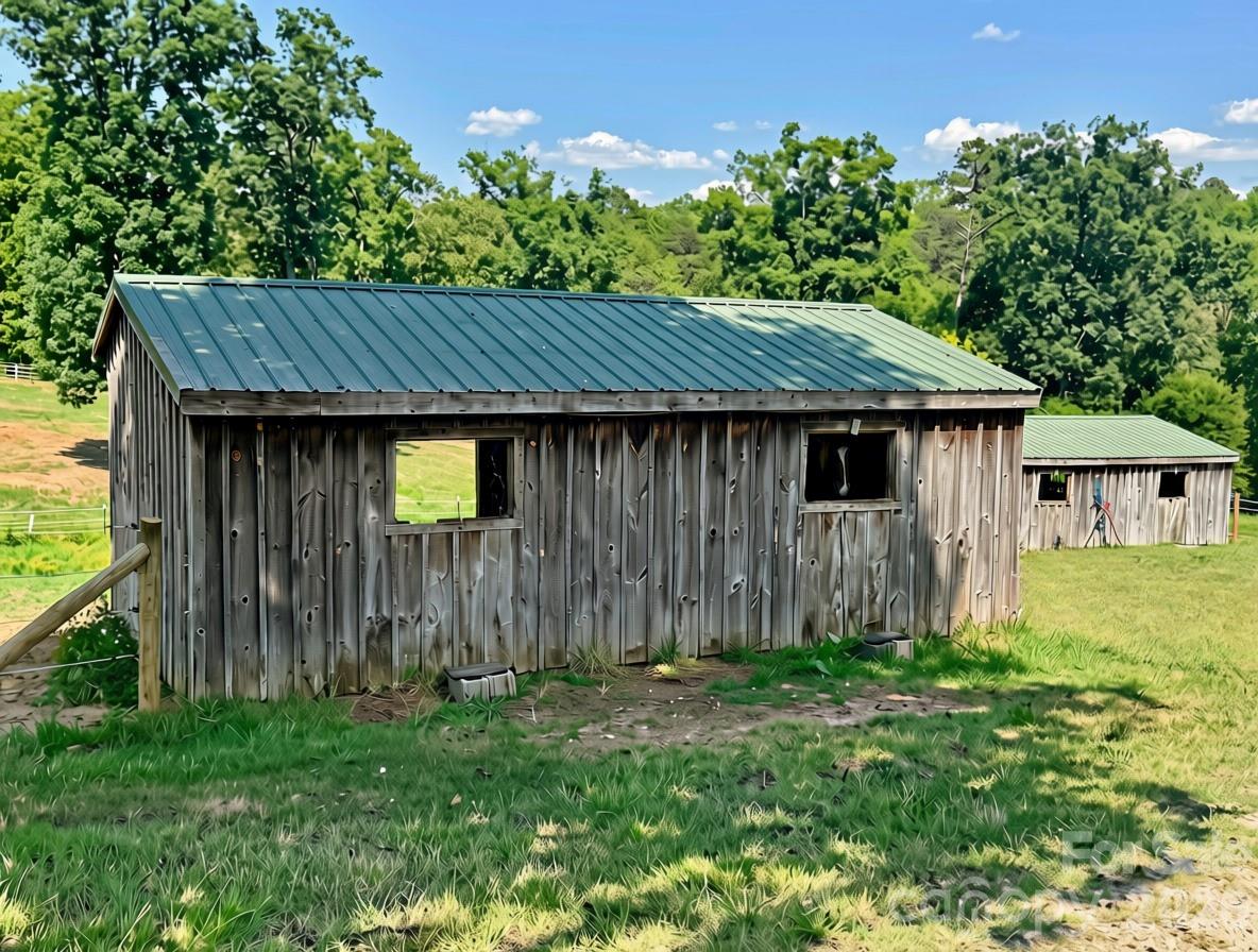 5835 Kreps Road Property Photo 12