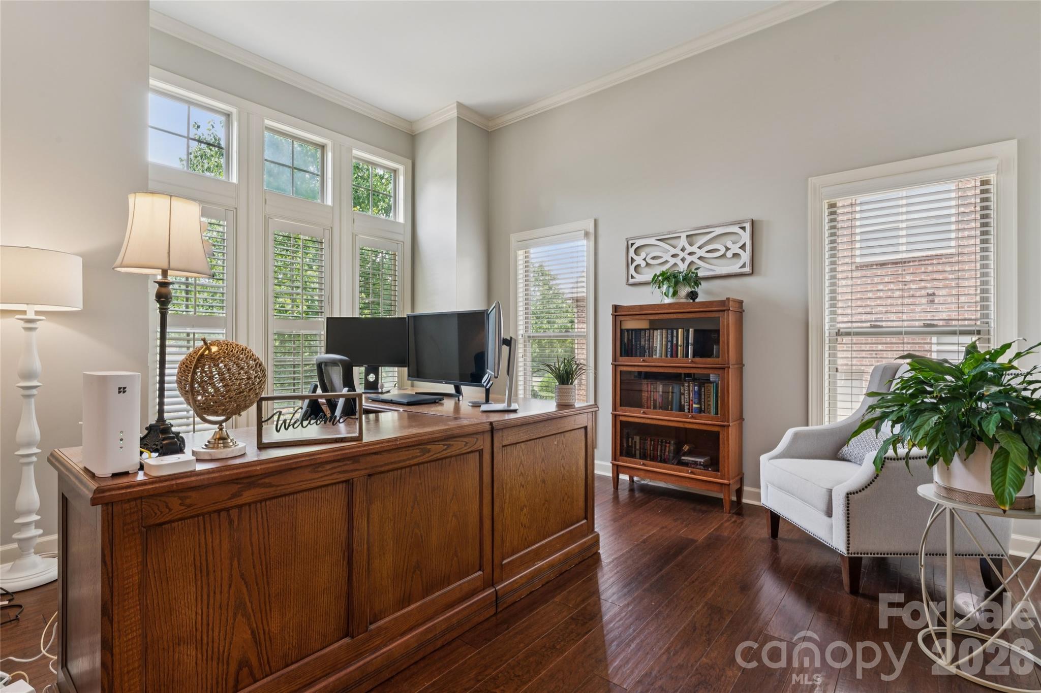 10611 Euclid Avenue Property Photo 5