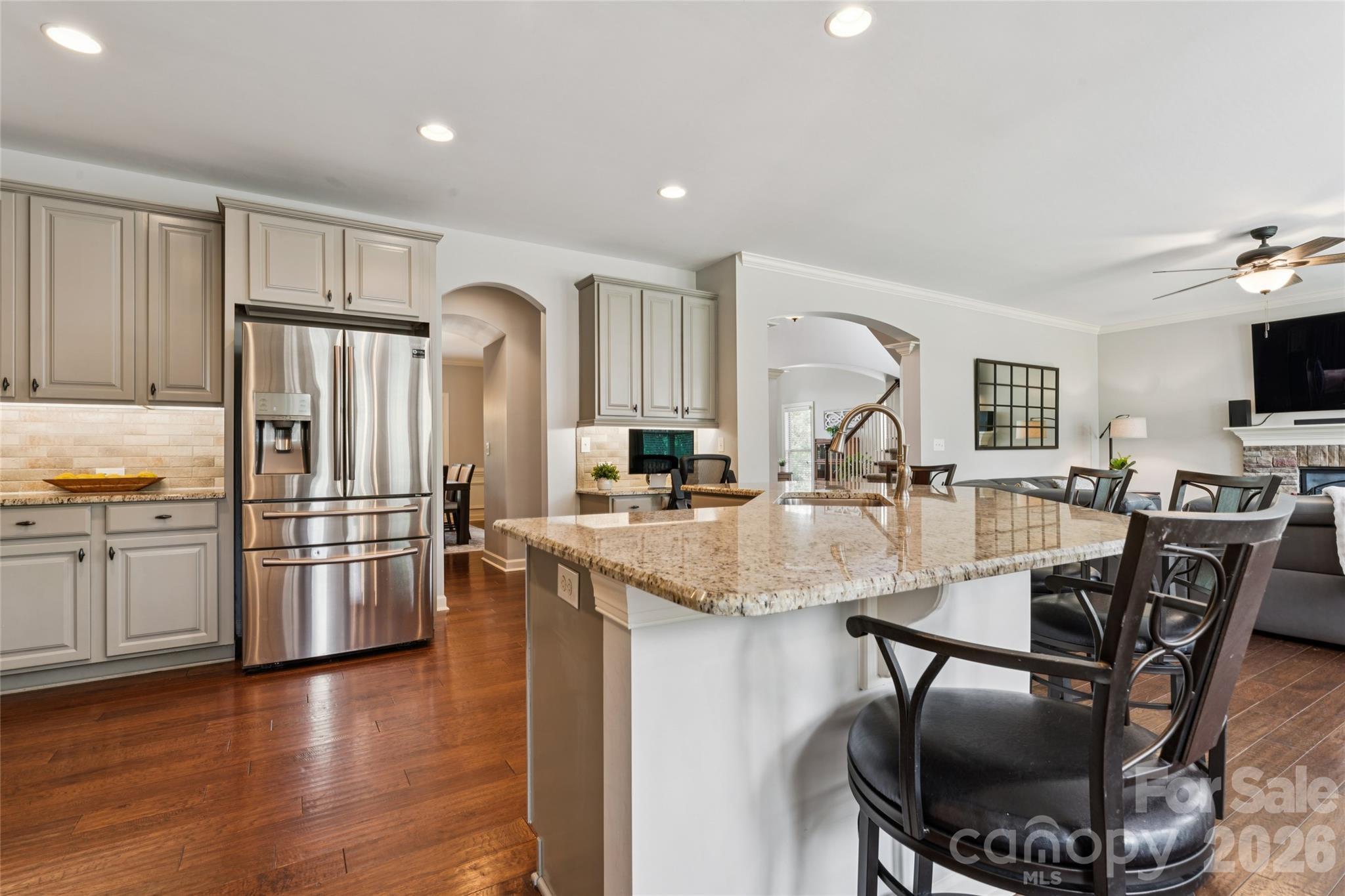 10611 Euclid Avenue Property Photo 12