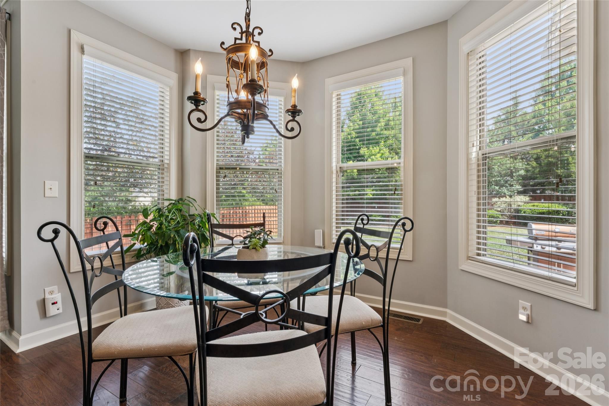 10611 Euclid Avenue Property Photo 15