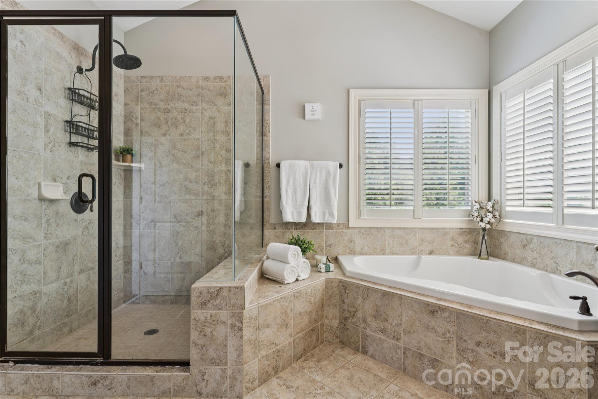 10611 Euclid Avenue Property Photo 23