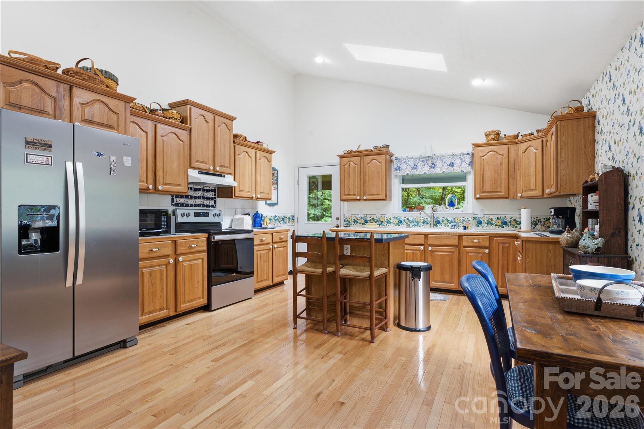 100 Foresthill Lane Property Photo 12