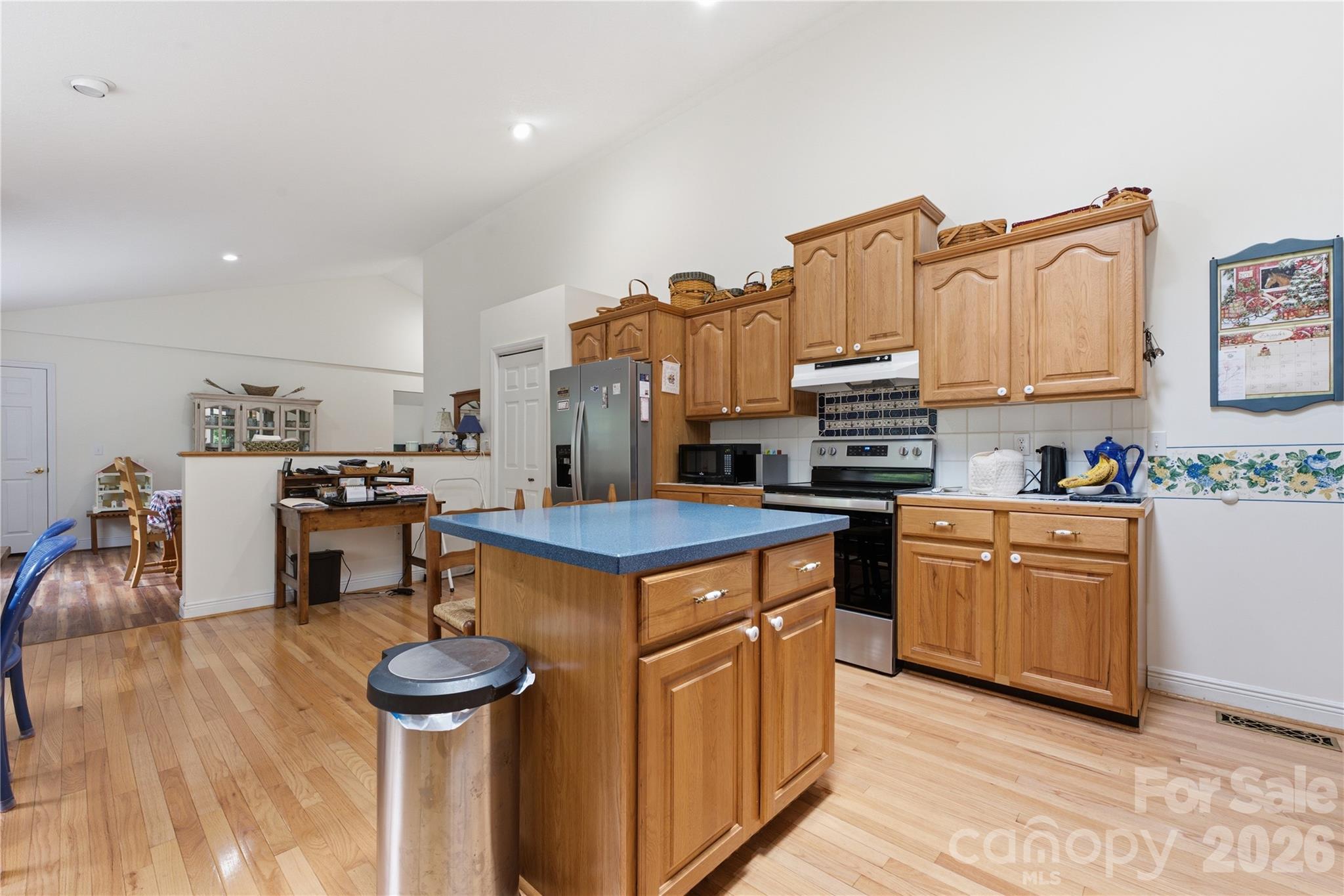 100 Foresthill Lane Property Photo 17