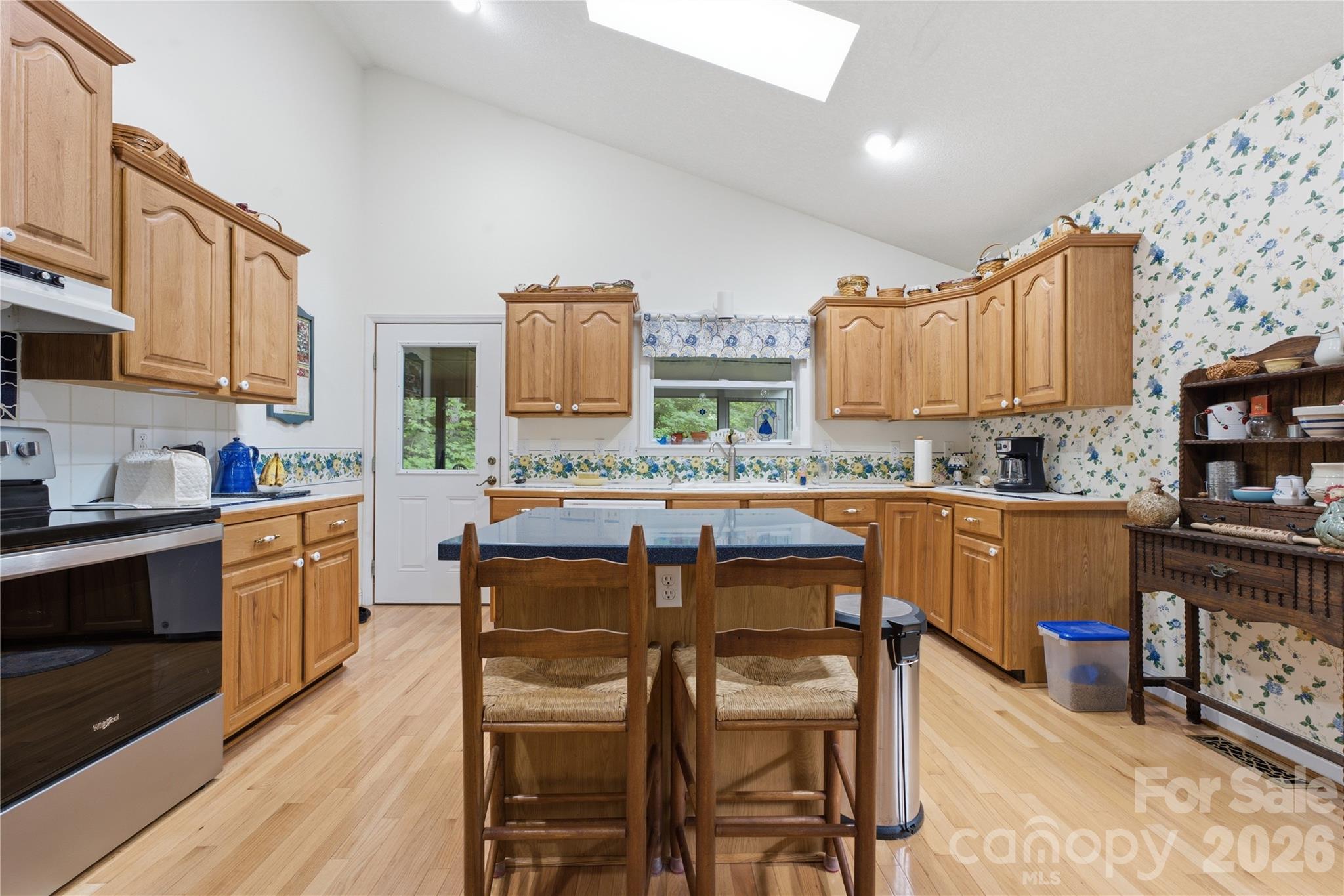 100 Foresthill Lane Property Photo 18