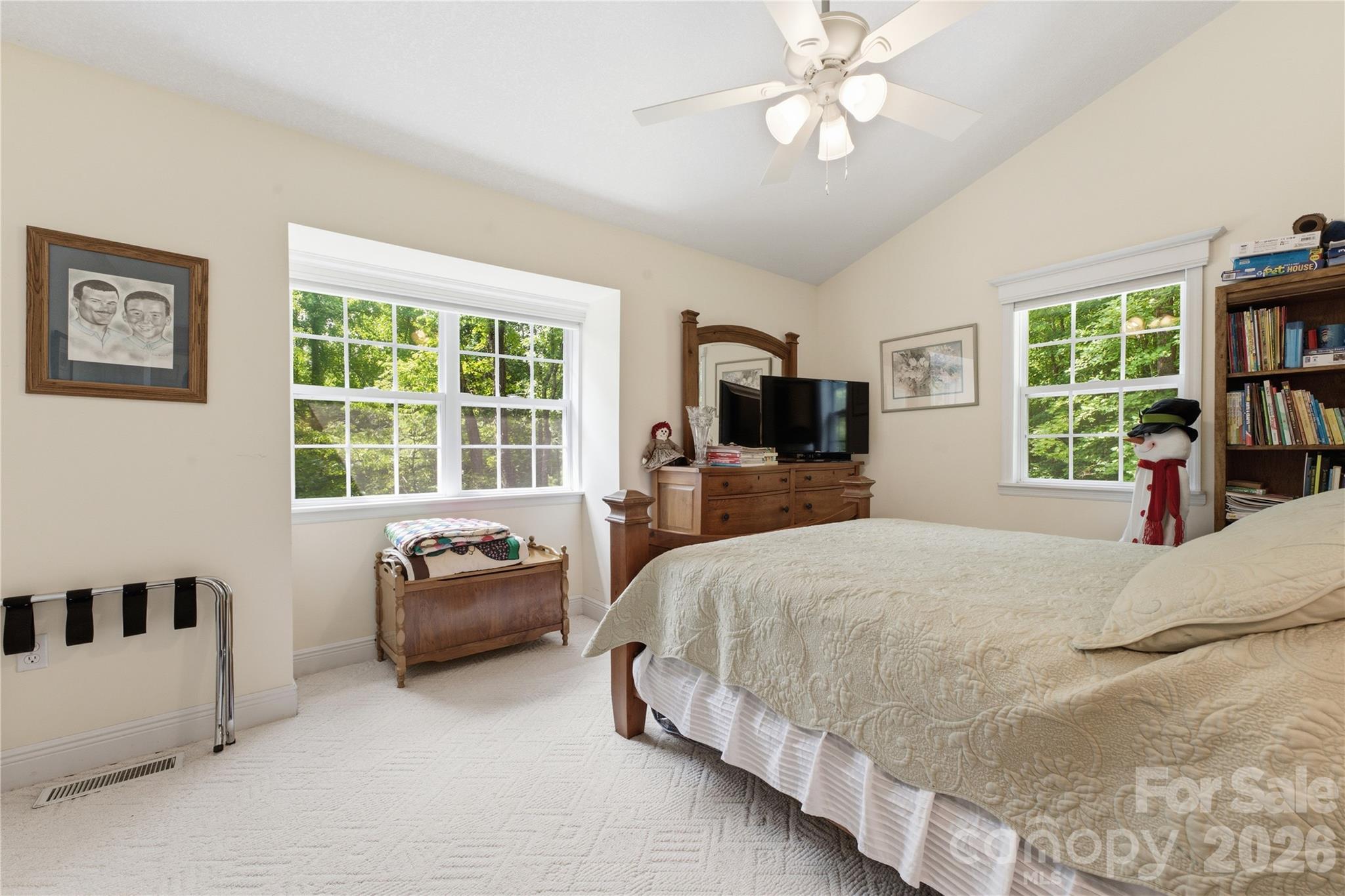 100 Foresthill Lane Property Photo 29