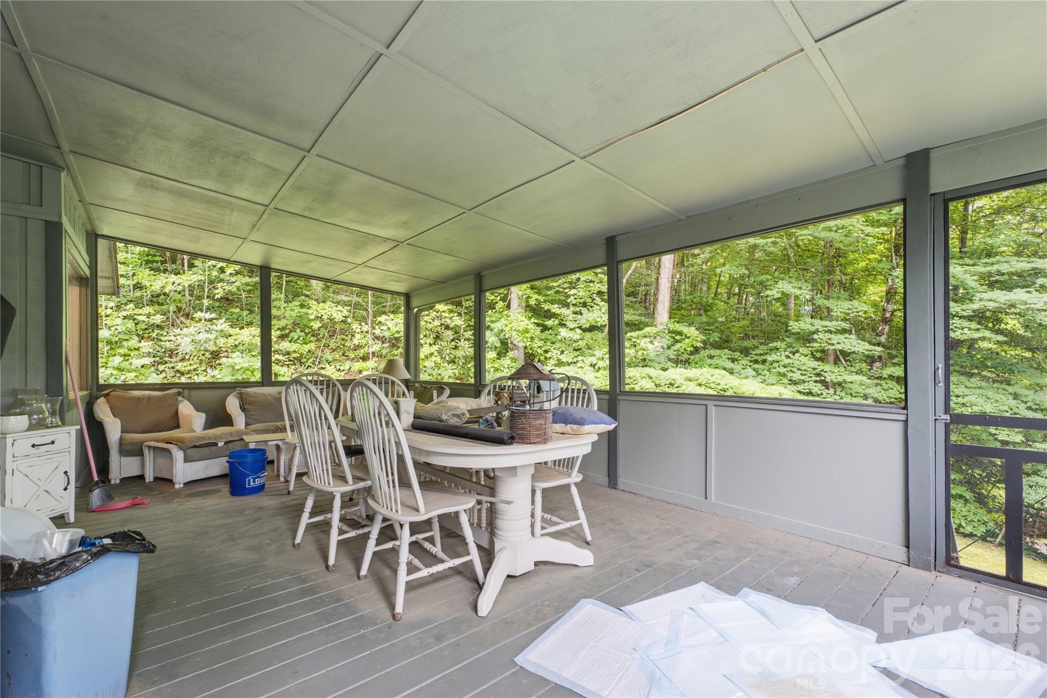 100 Foresthill Lane Property Photo 32