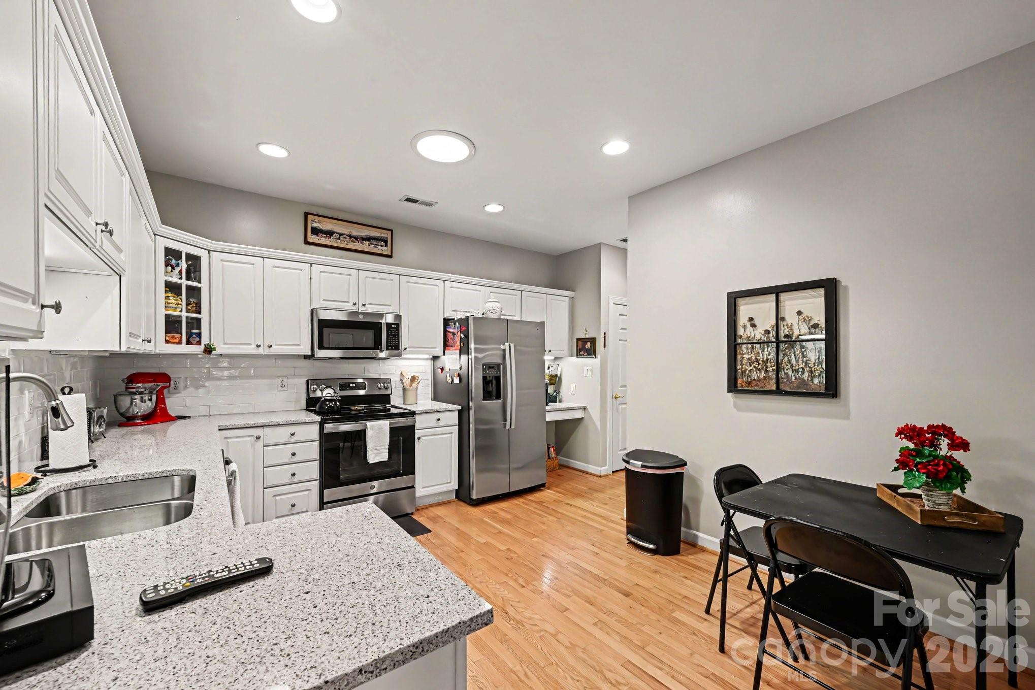 11341 Olde Turnbury Court Property Photo 7