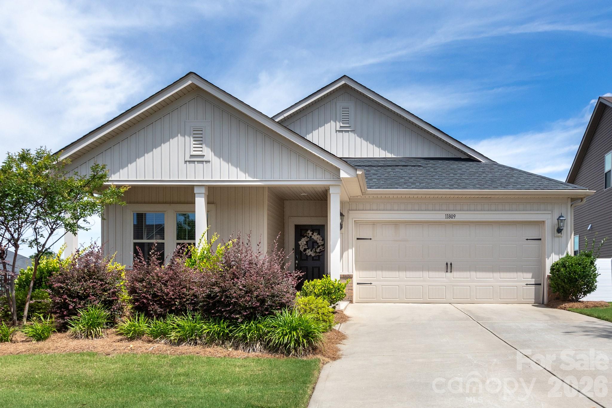 11809 Red Leaf Drive Property Photo 1