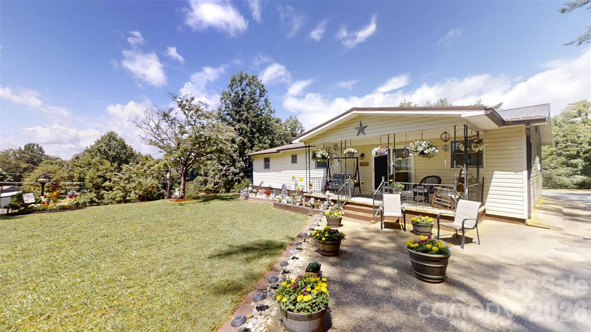 81 Pine Mount Road Property Photo 4