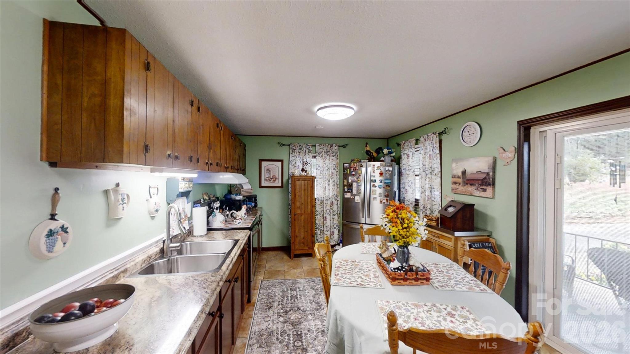 81 Pine Mount Road Property Photo 6