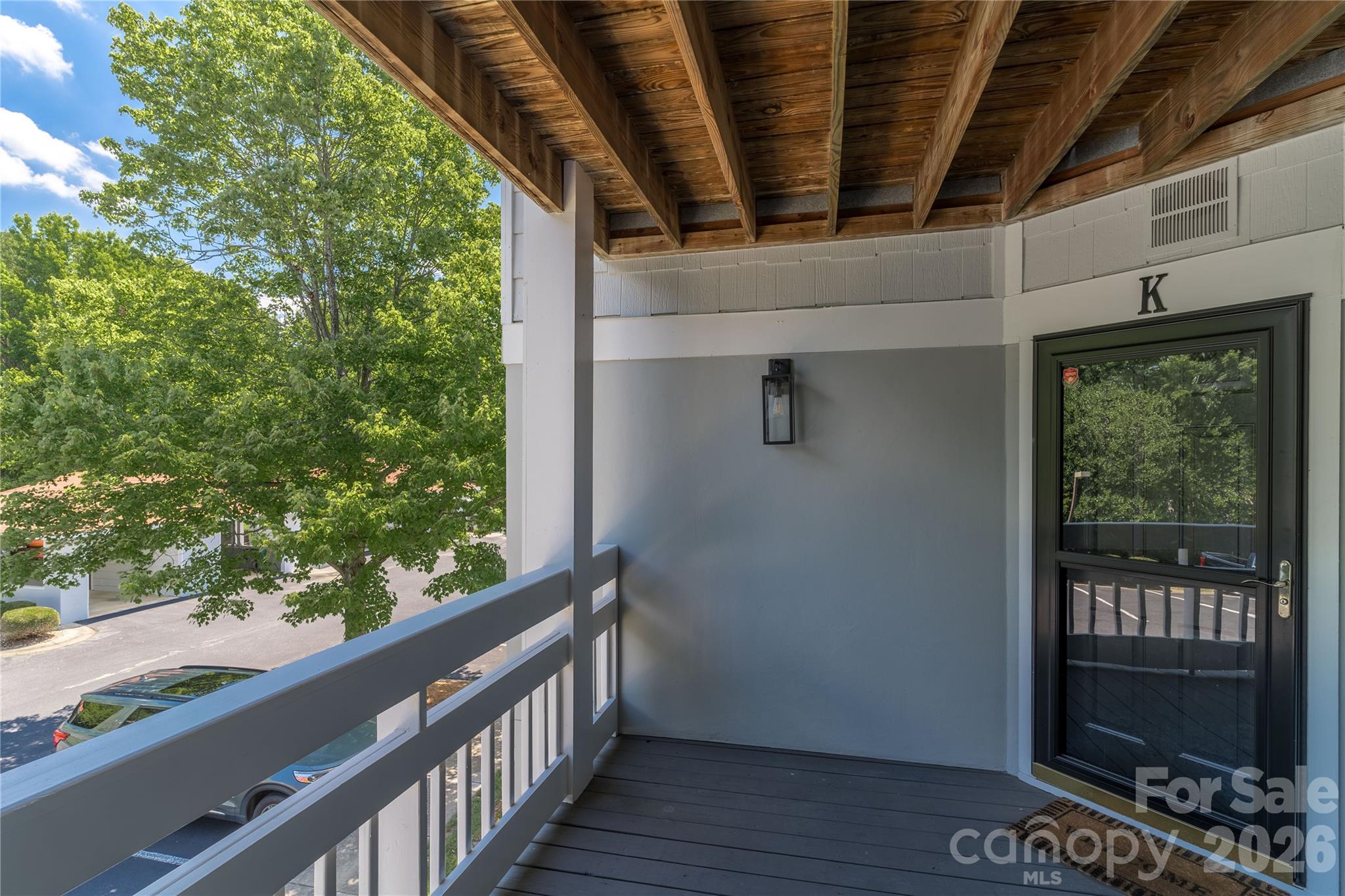 17919 Kings Point Drive K Property Photo 6