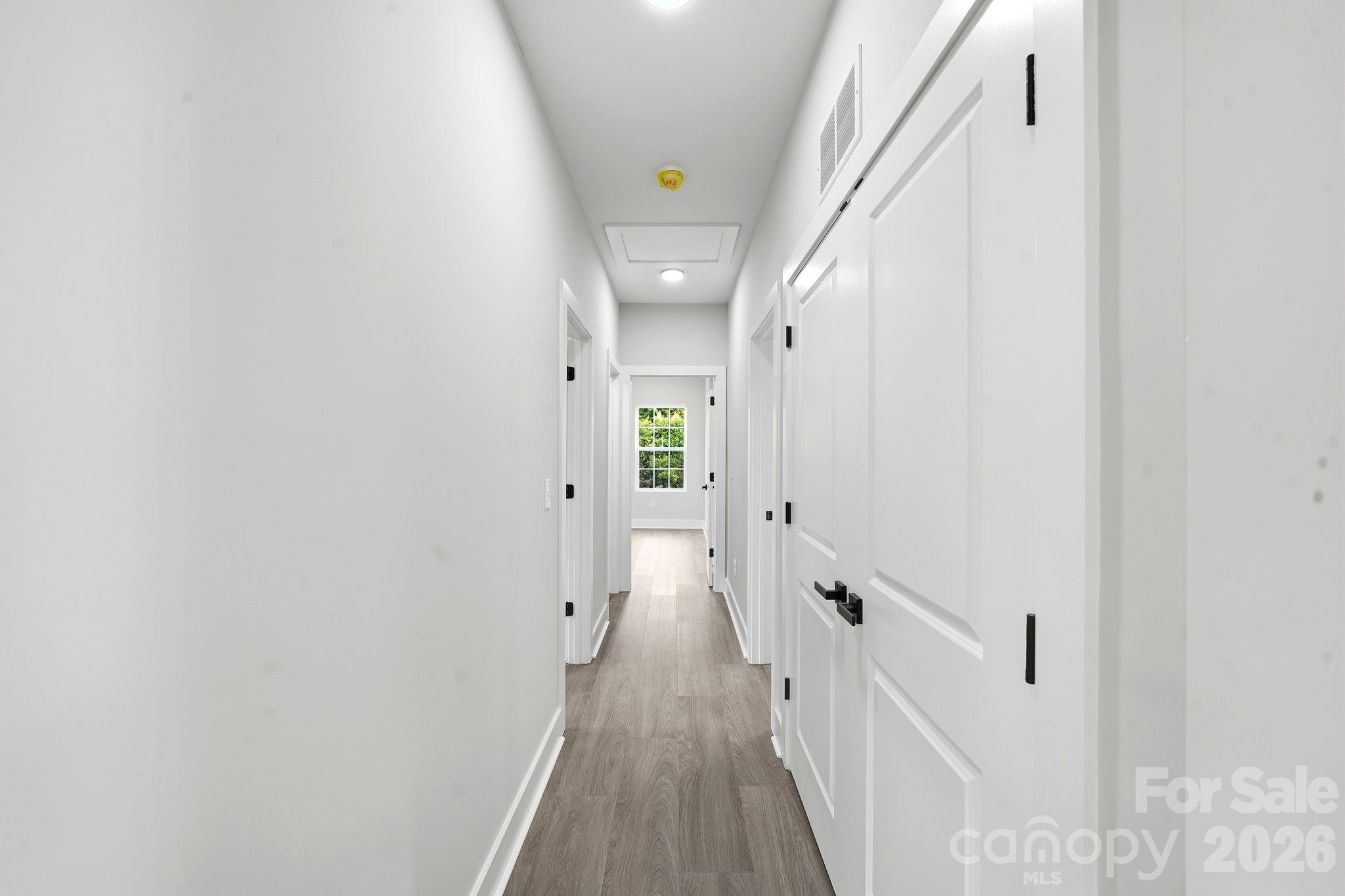 272 Hilltop Avenue Property Photo 11