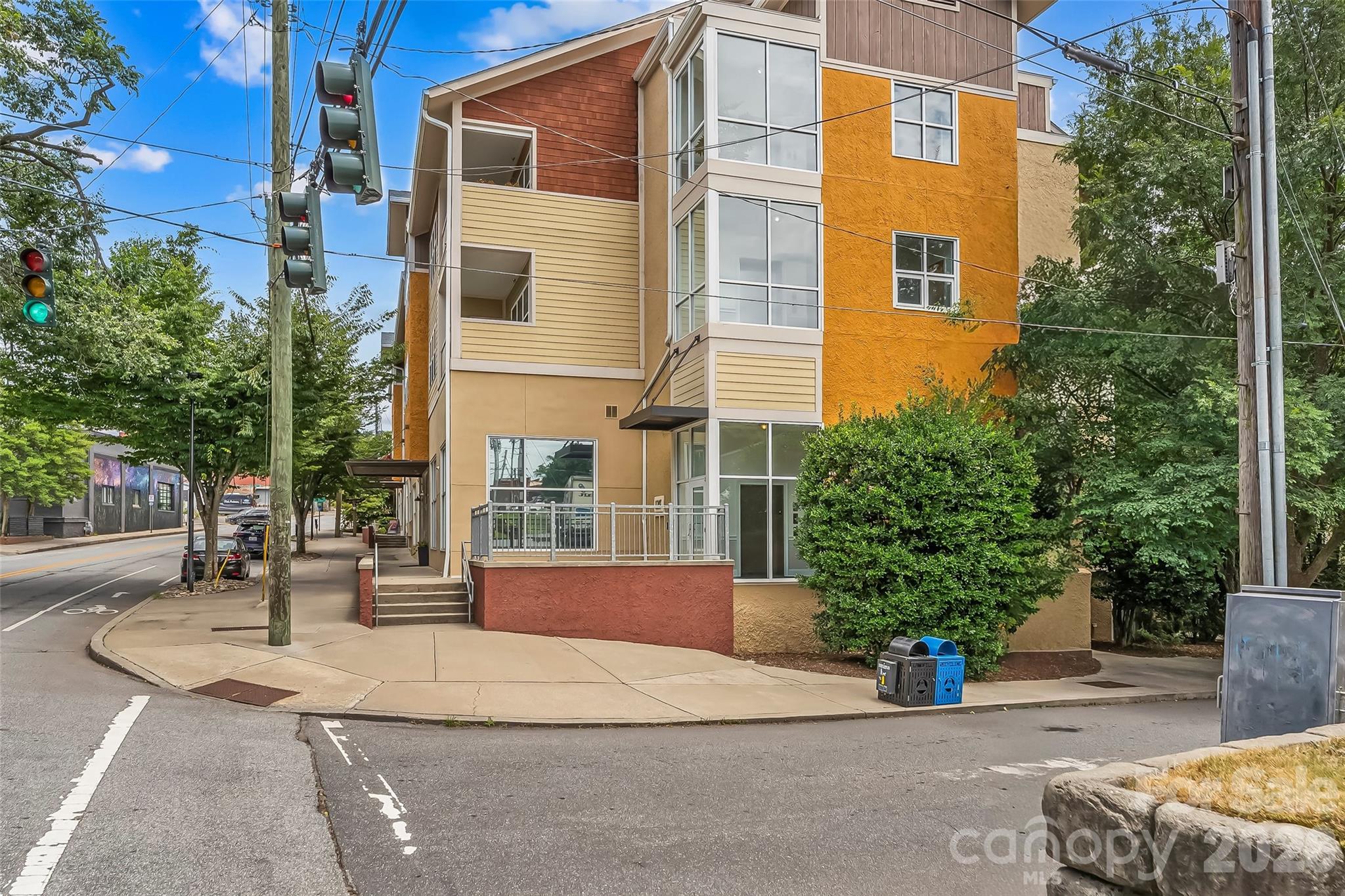 125 S Lexington Avenue 303 Property Photo 16