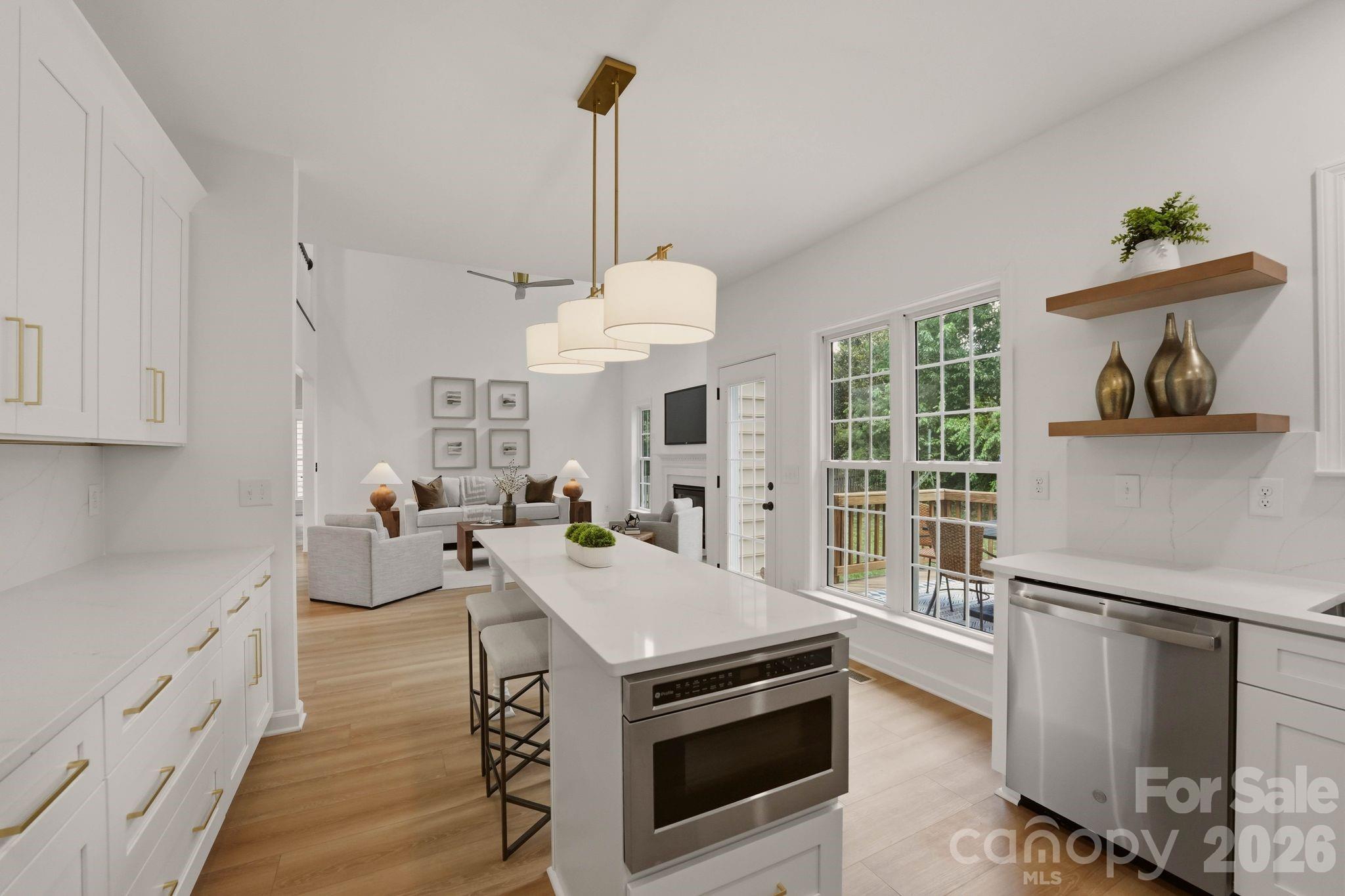 9705 Tenencia Court Property Photo 10