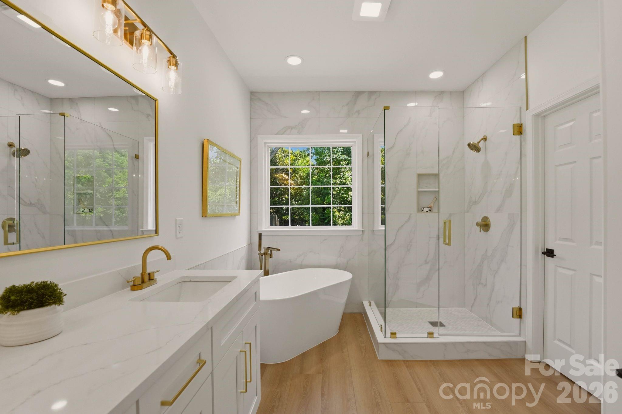 9705 Tenencia Court Property Photo 19