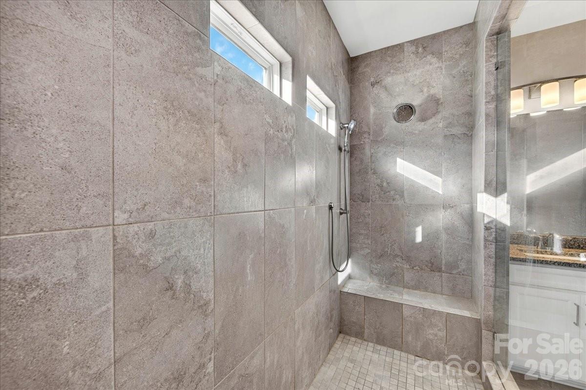 109 Tetcott Street Property Photo 35