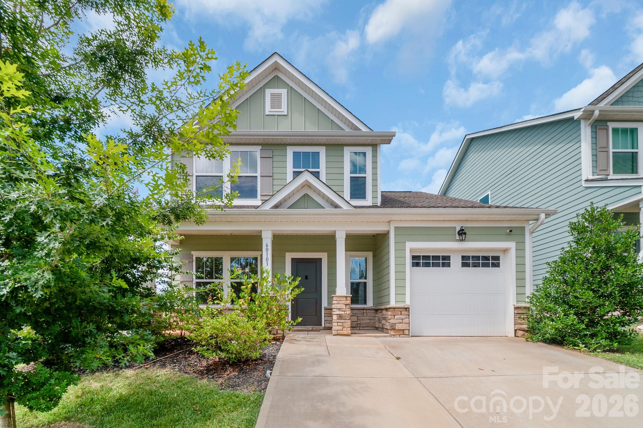 60103 Blue Bird Lane Property Photo 1