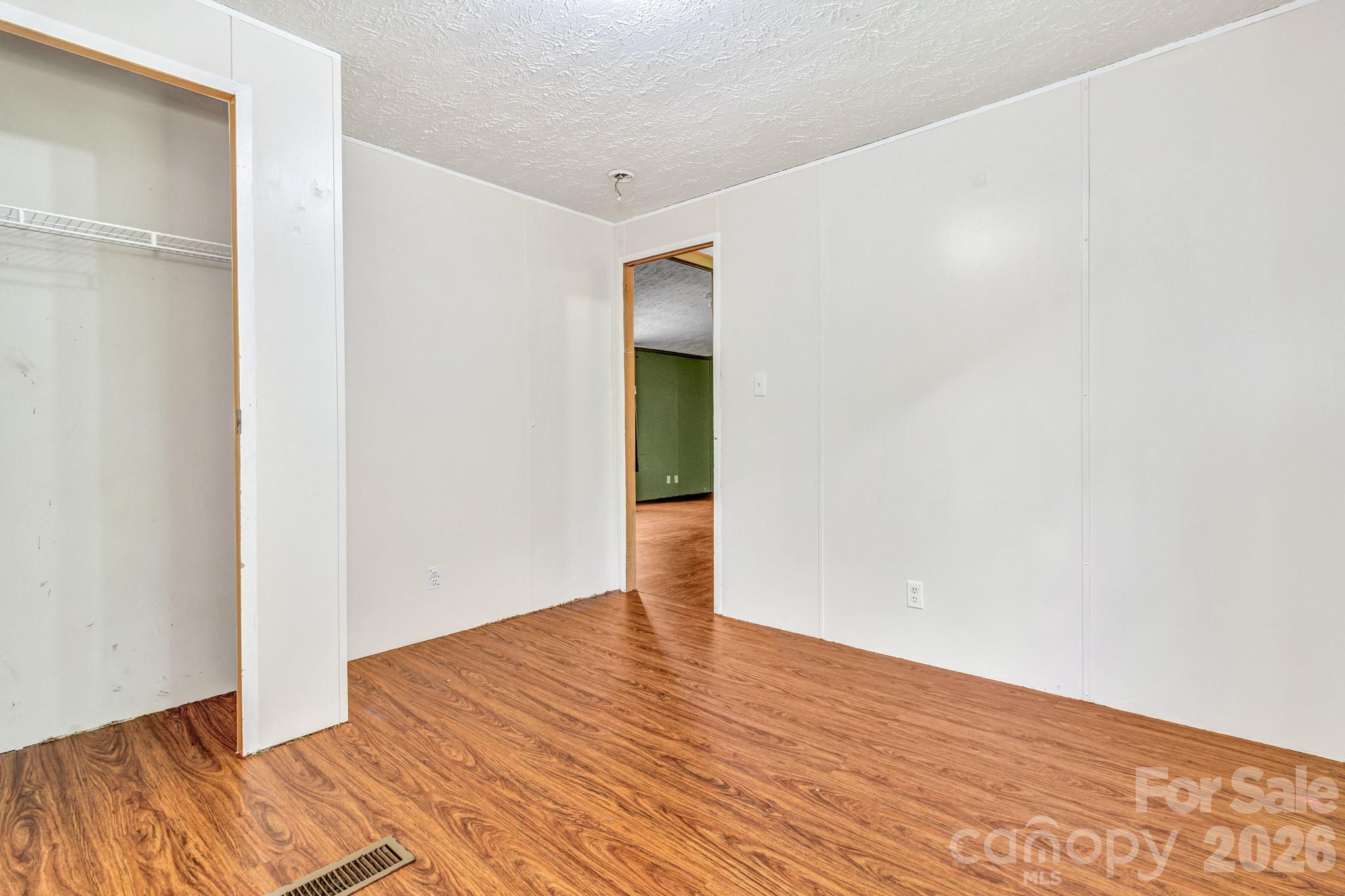 12 Green Cove Lane Property Photo 13