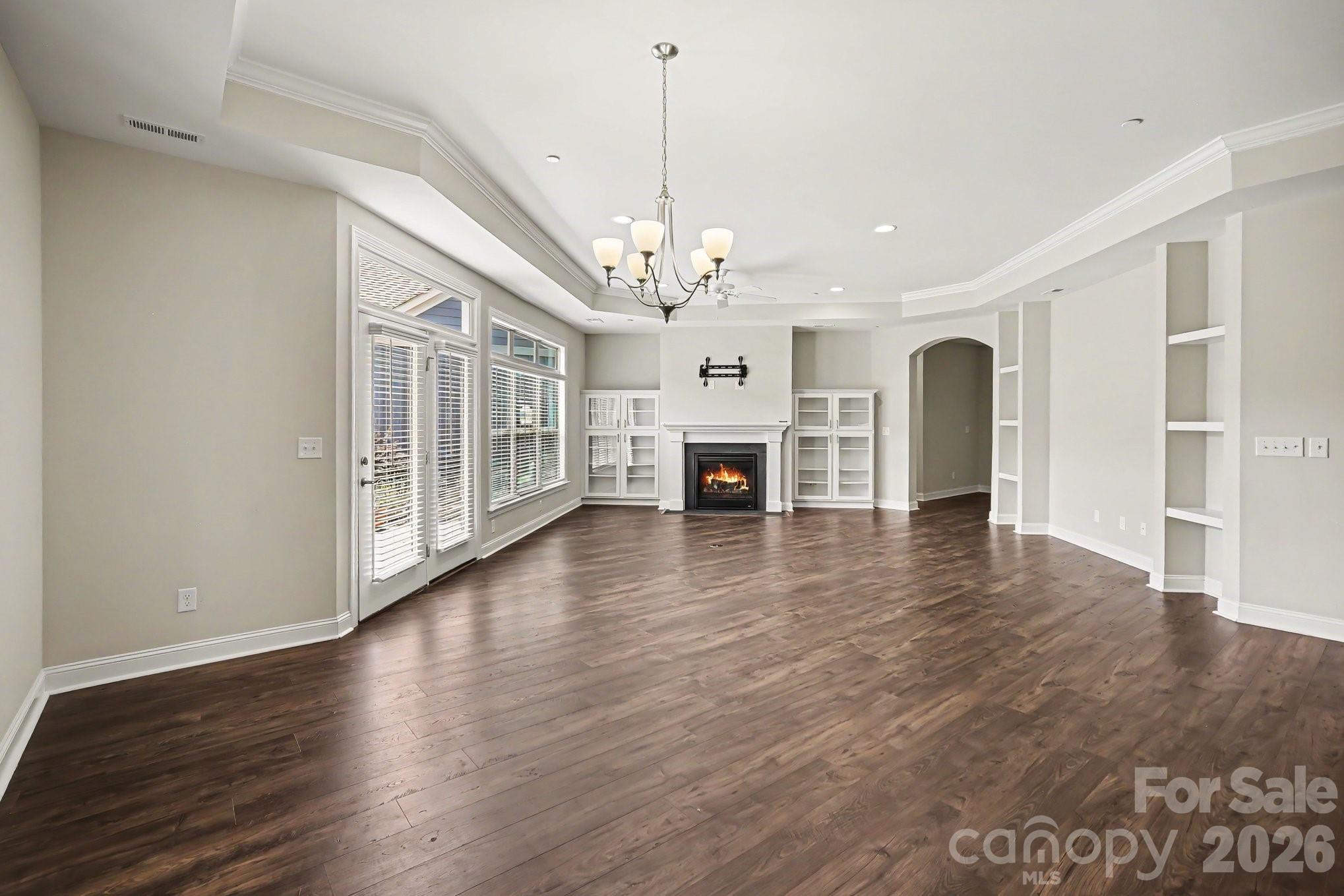 9032 Treetop Way Property Photo 9