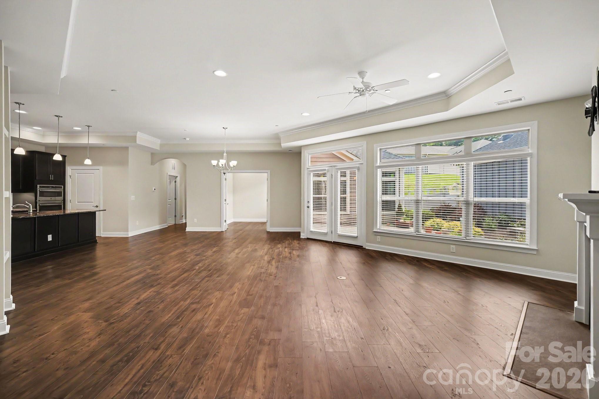 9032 Treetop Way Property Photo 11