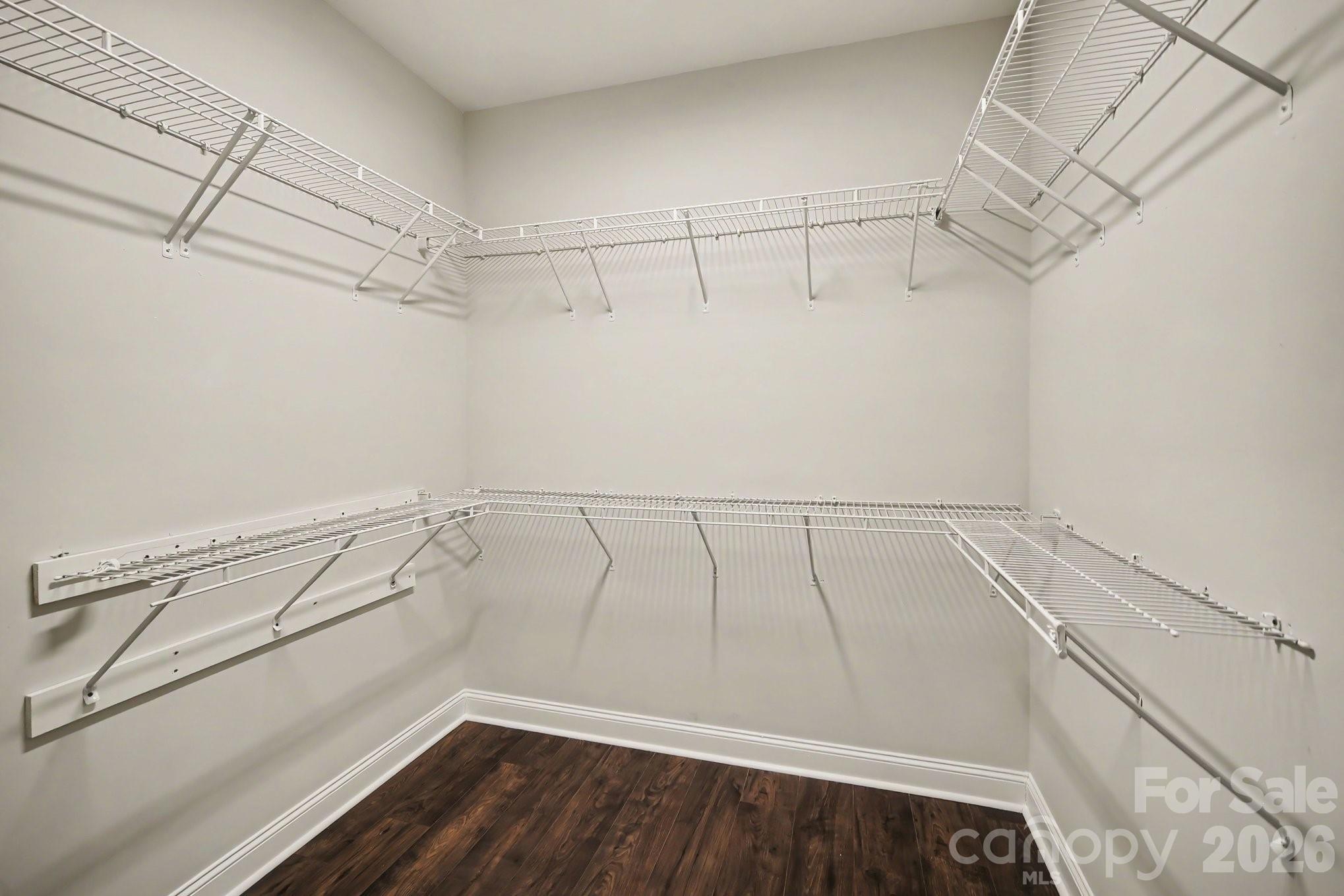 9032 Treetop Way Property Photo 18