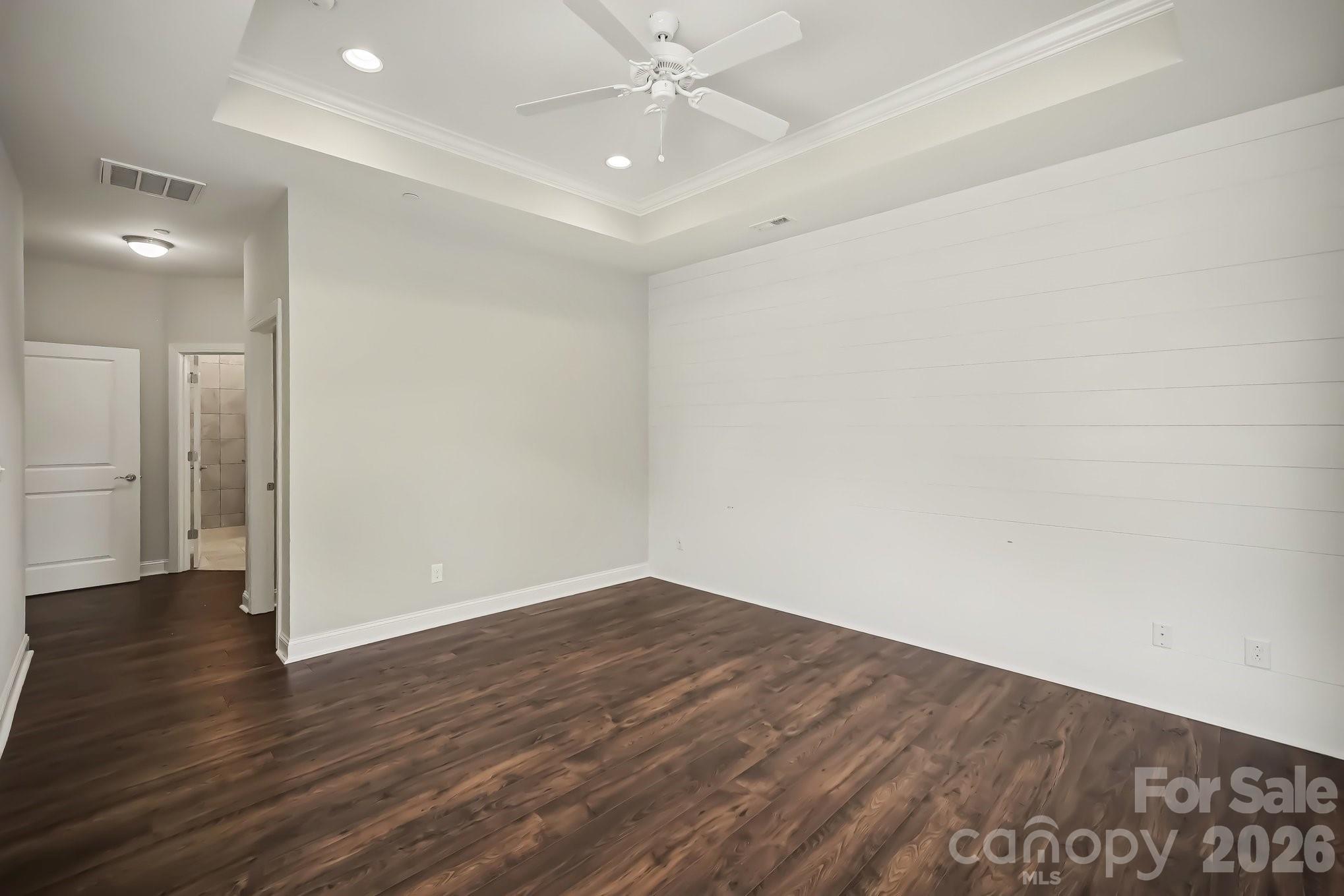 9032 Treetop Way Property Photo 22