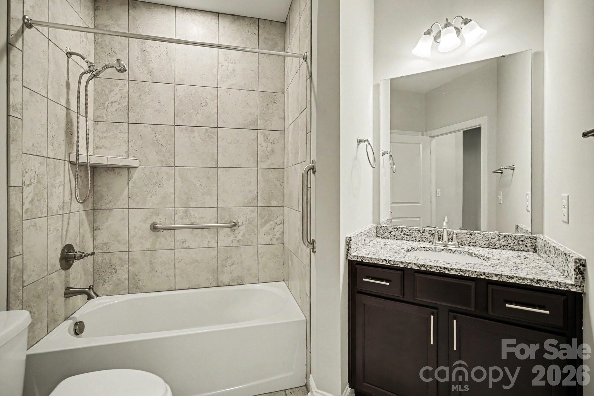 9032 Treetop Way Property Photo 30