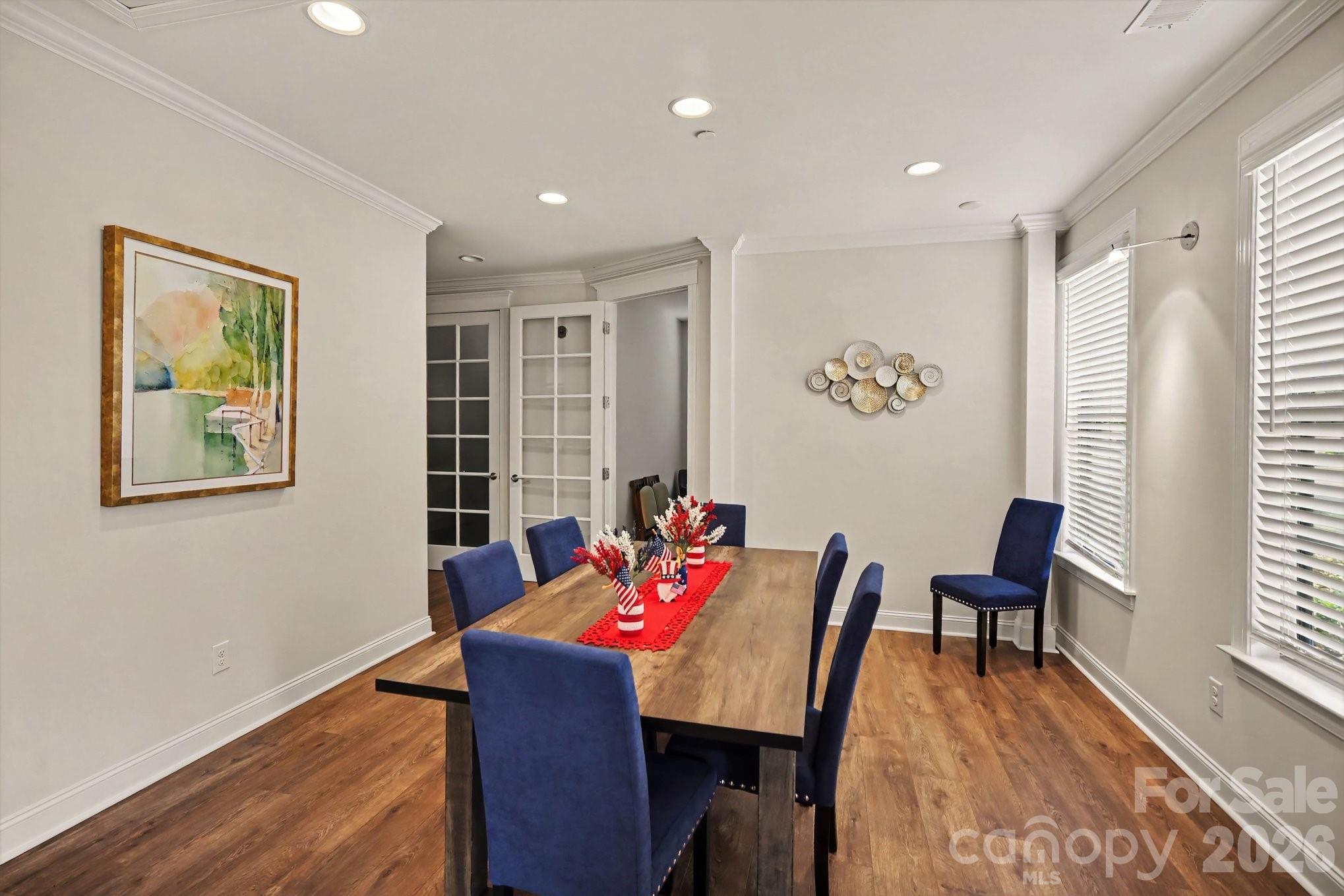 9032 Treetop Way Property Photo 40