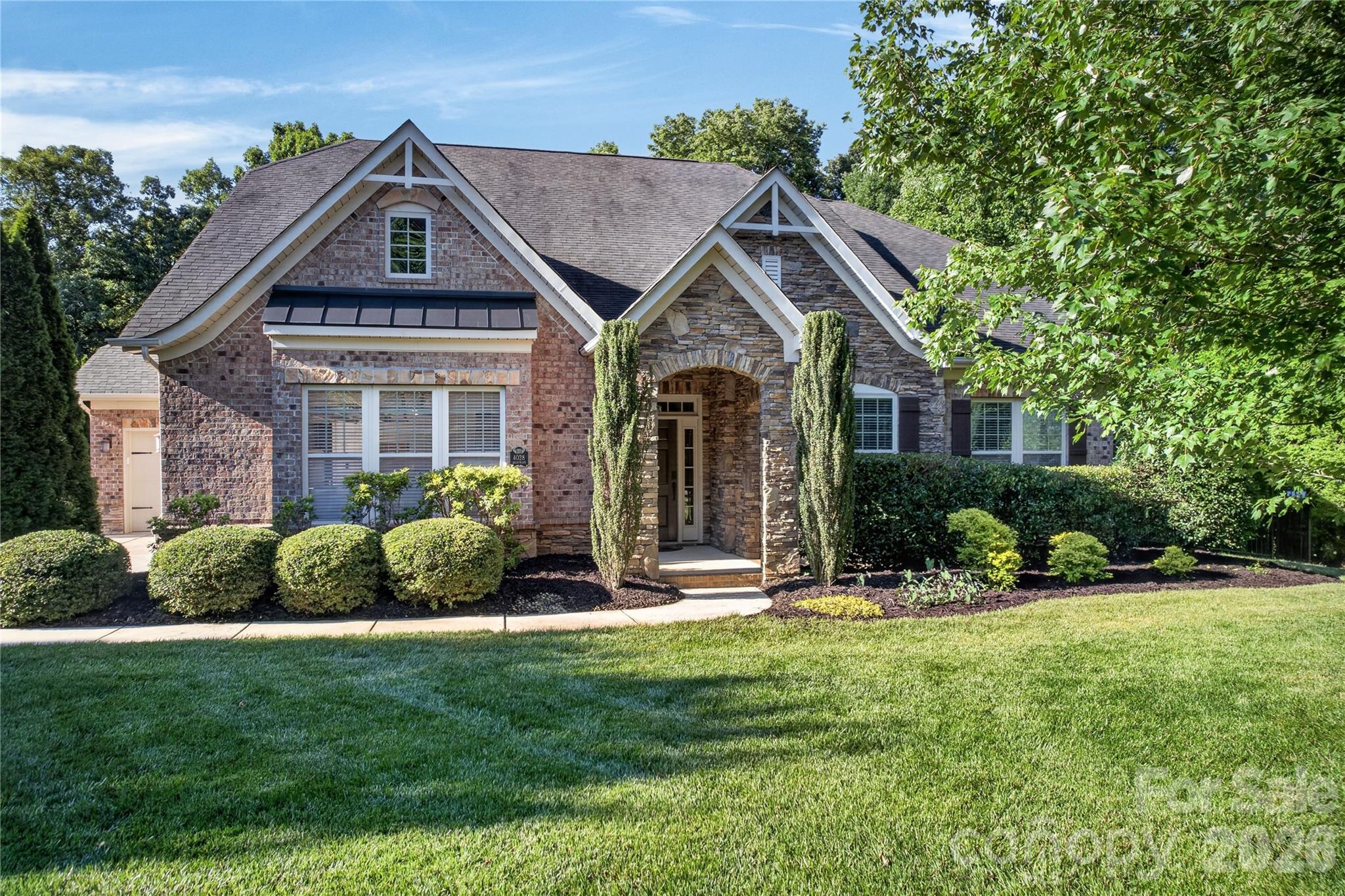 4028 Deer Track Court Property Photo 1