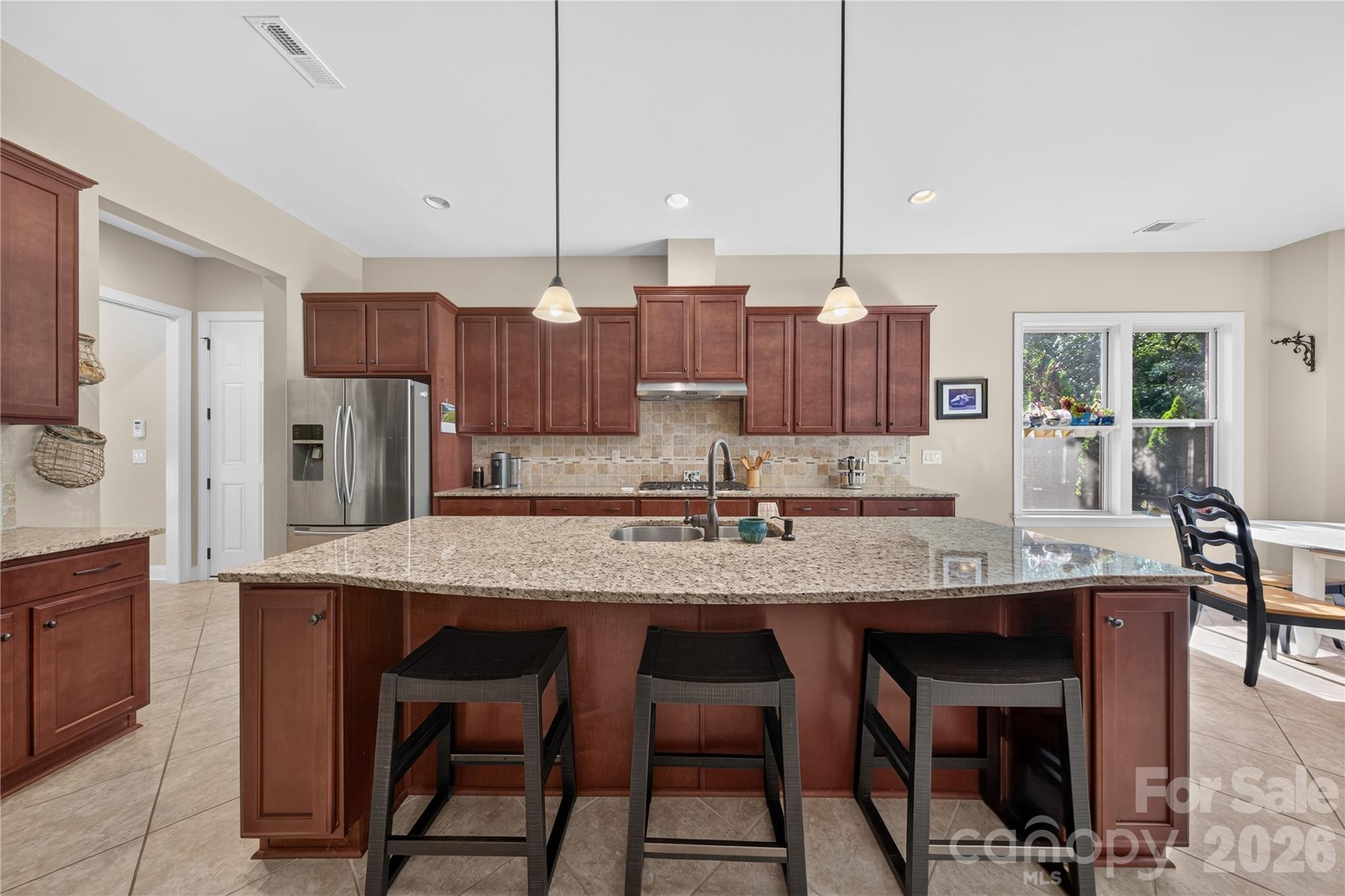 4028 Deer Track Court Property Photo 7
