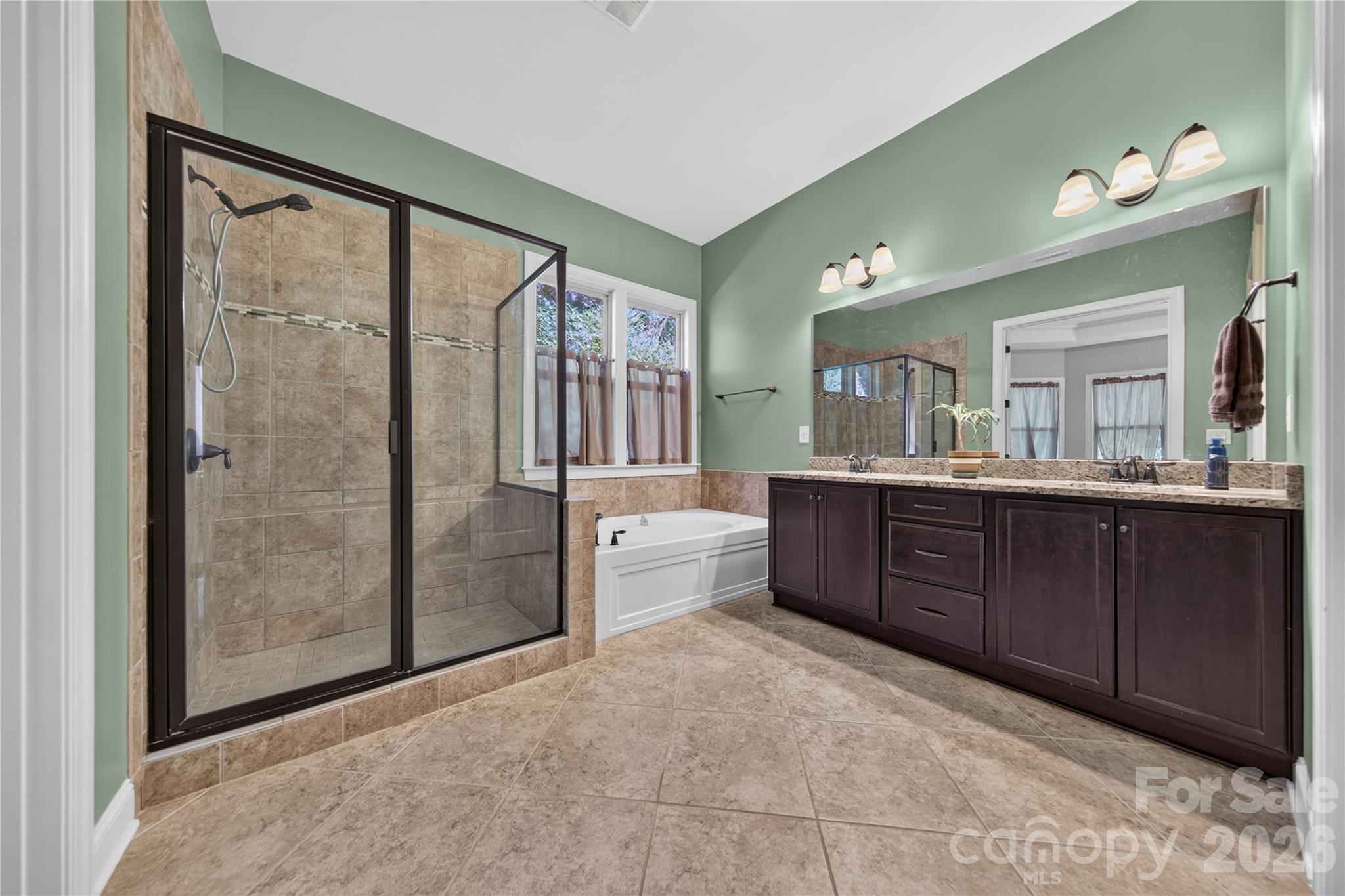 4028 Deer Track Court Property Photo 16