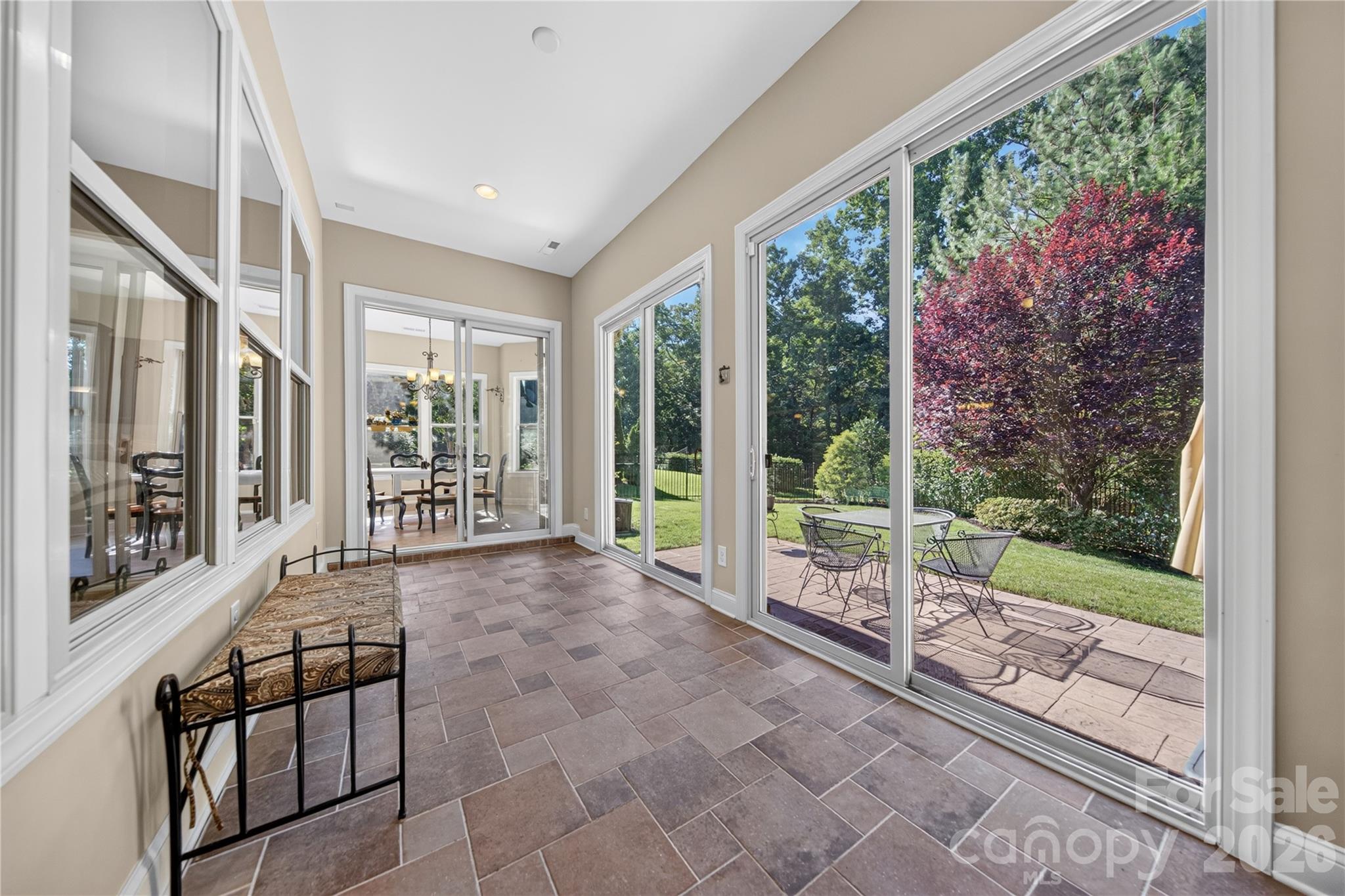 4028 Deer Track Court Property Photo 18