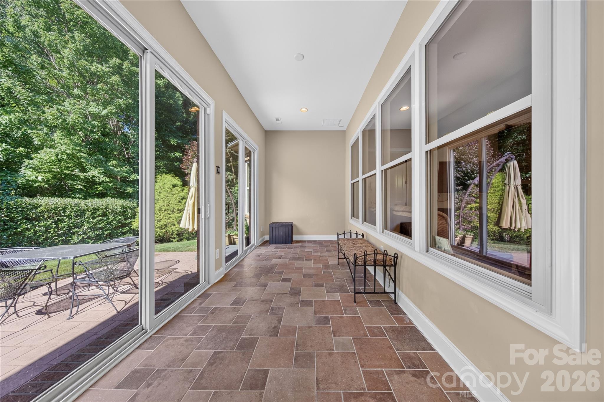 4028 Deer Track Court Property Photo 19