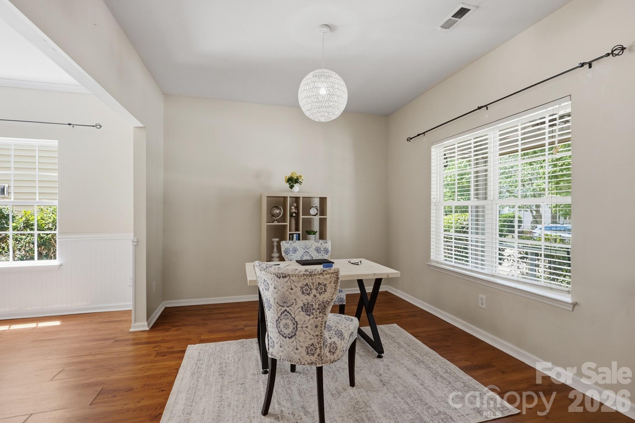 9153 Glenashley Drive Property Photo 4