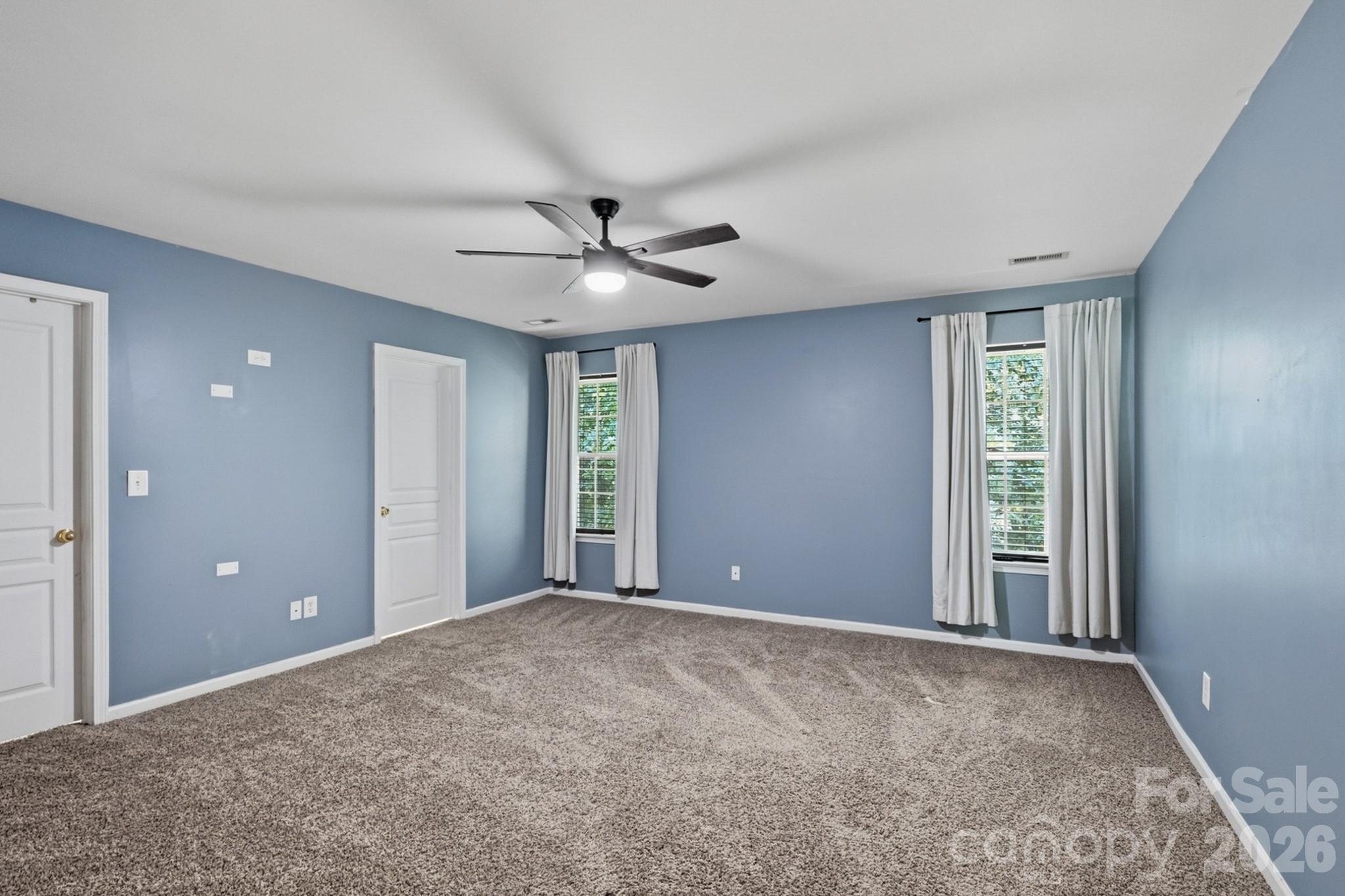 9153 Glenashley Drive Property Photo 9