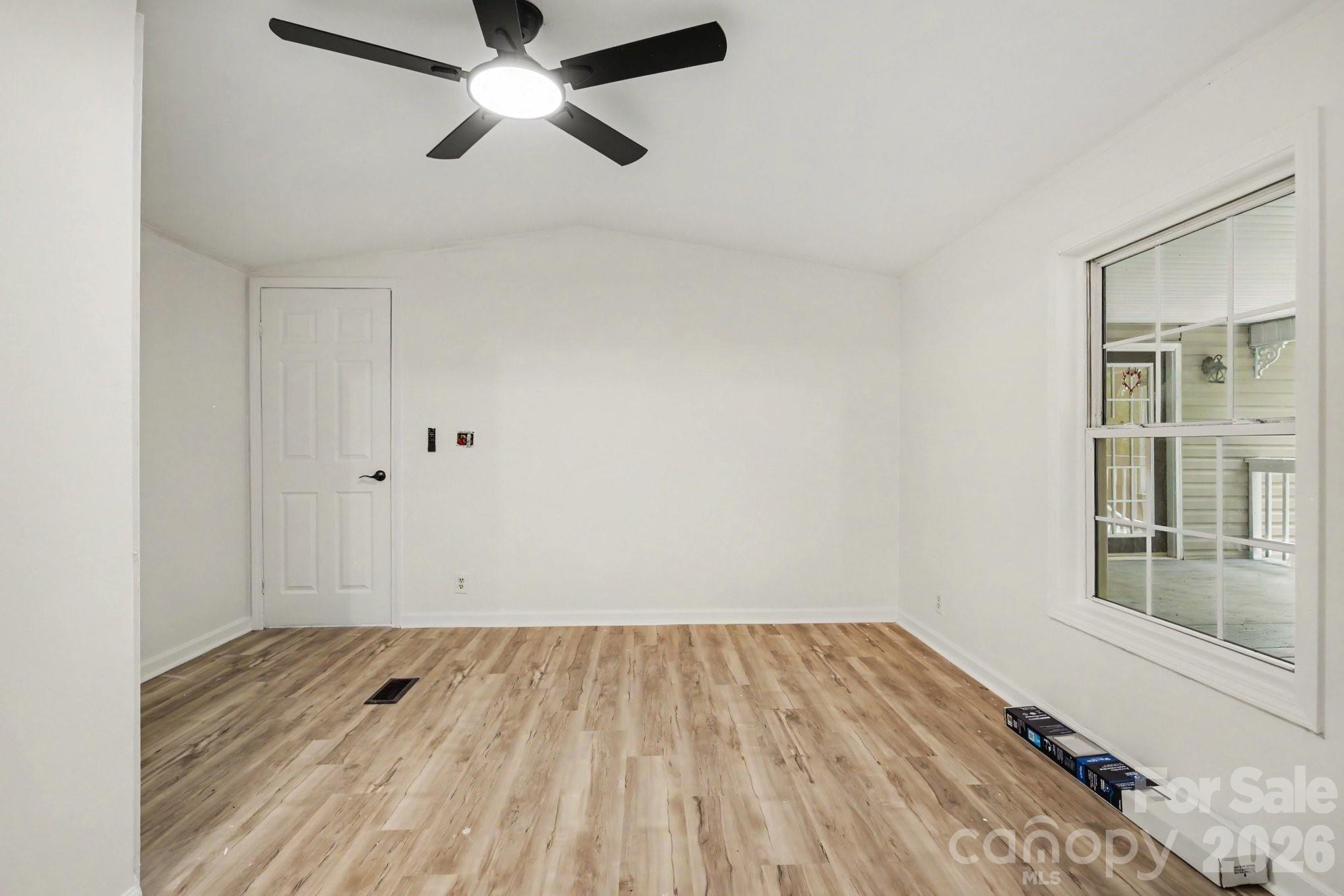 705 Loflin Road Property Photo 17