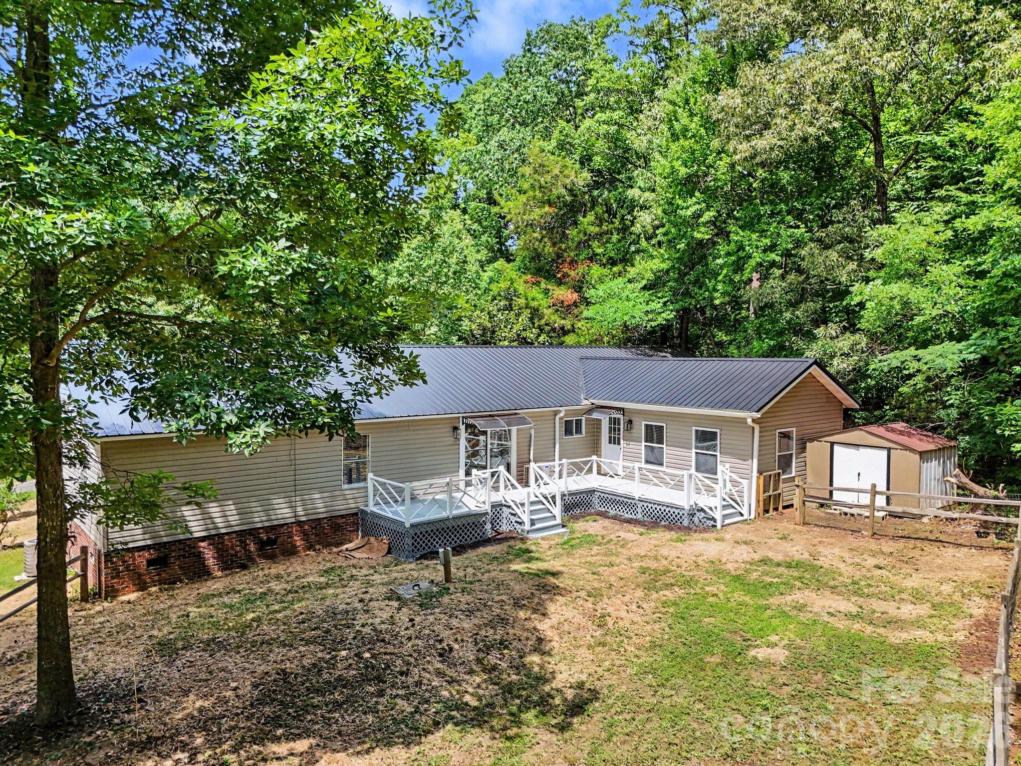 705 Loflin Road Property Photo 29