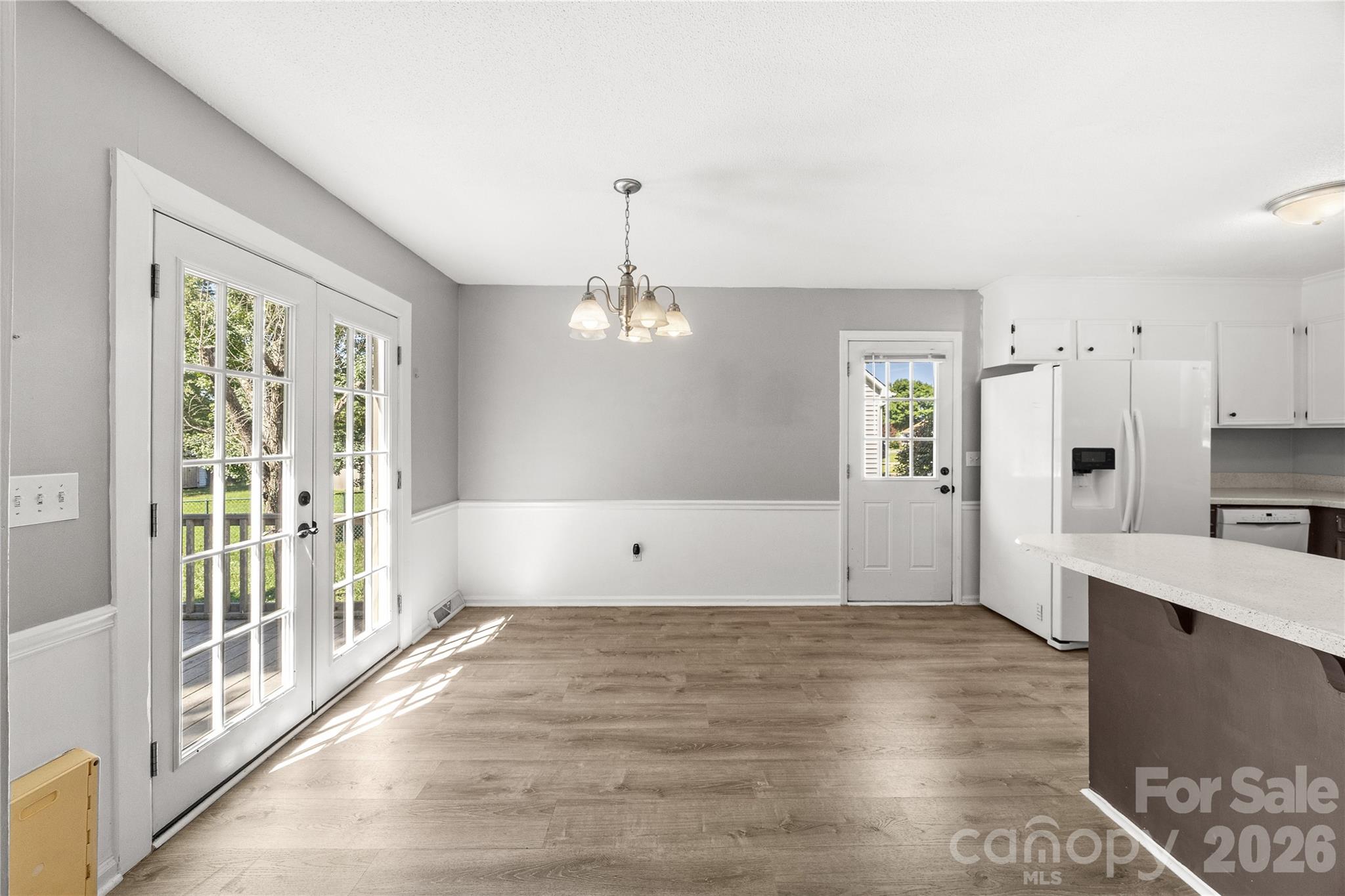 3571 Farm Lake Drive Property Photo 8
