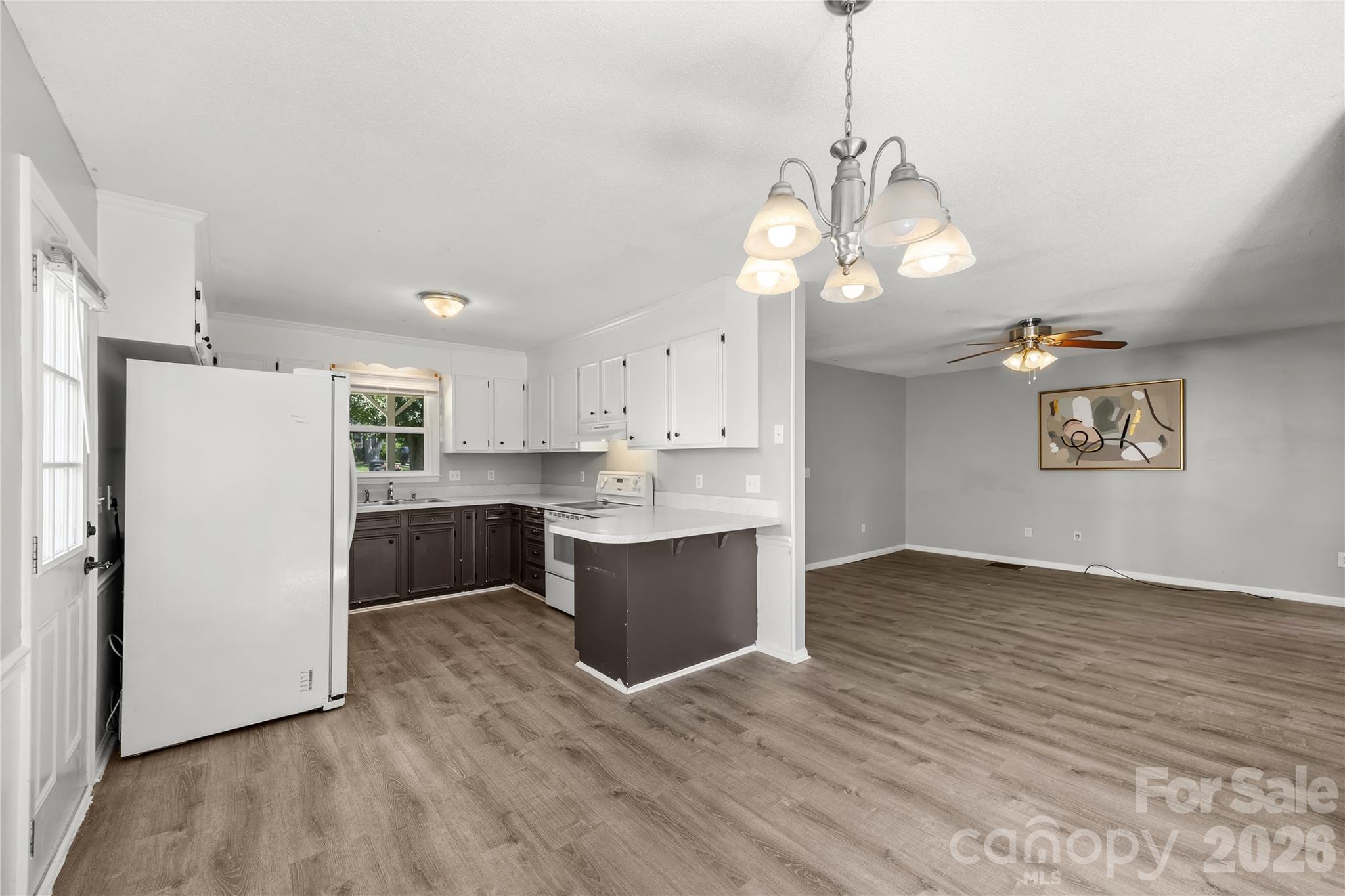 3571 Farm Lake Drive Property Photo 11